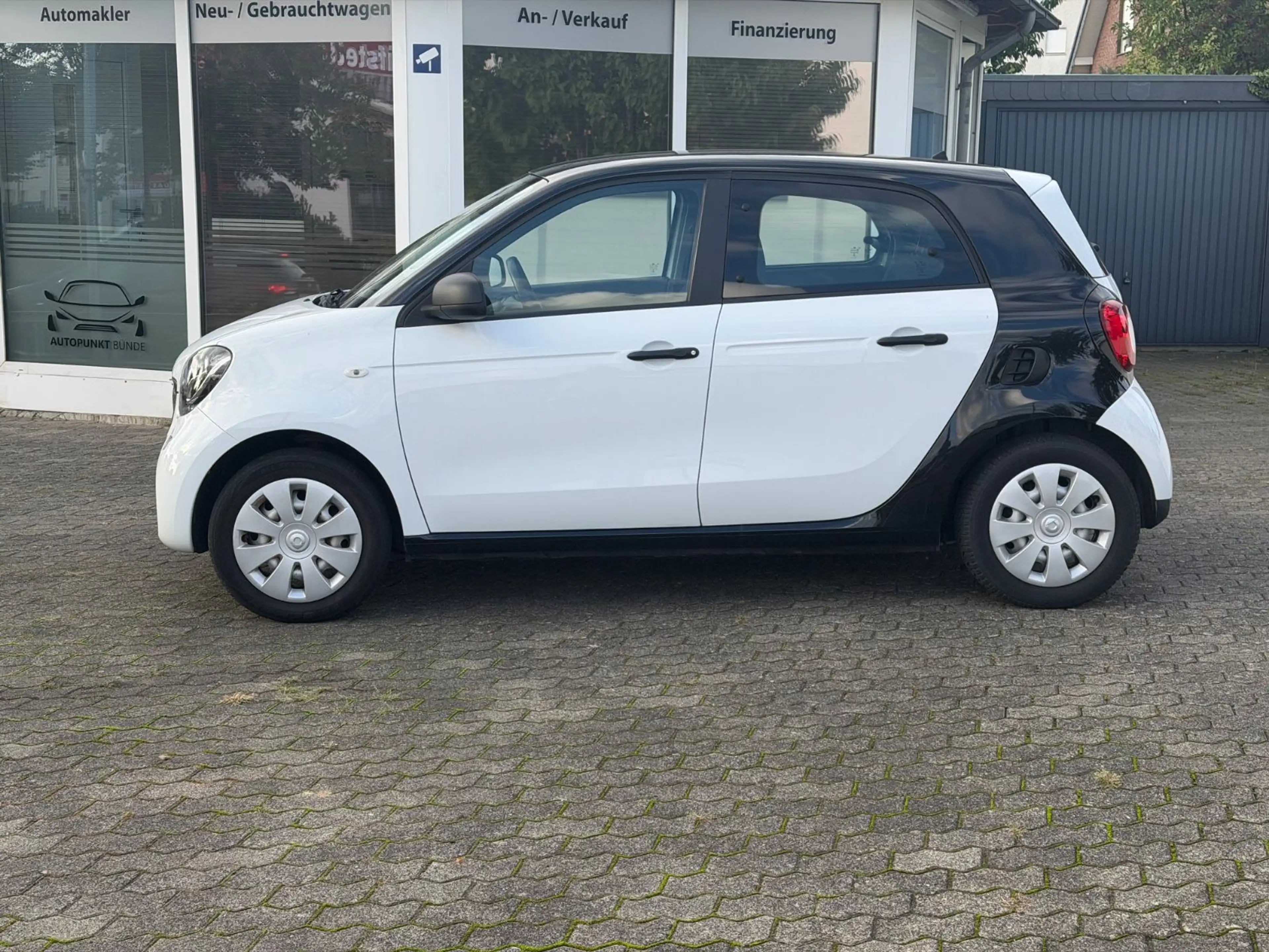 smart forFour forfour Basis 52 kW — photo 3