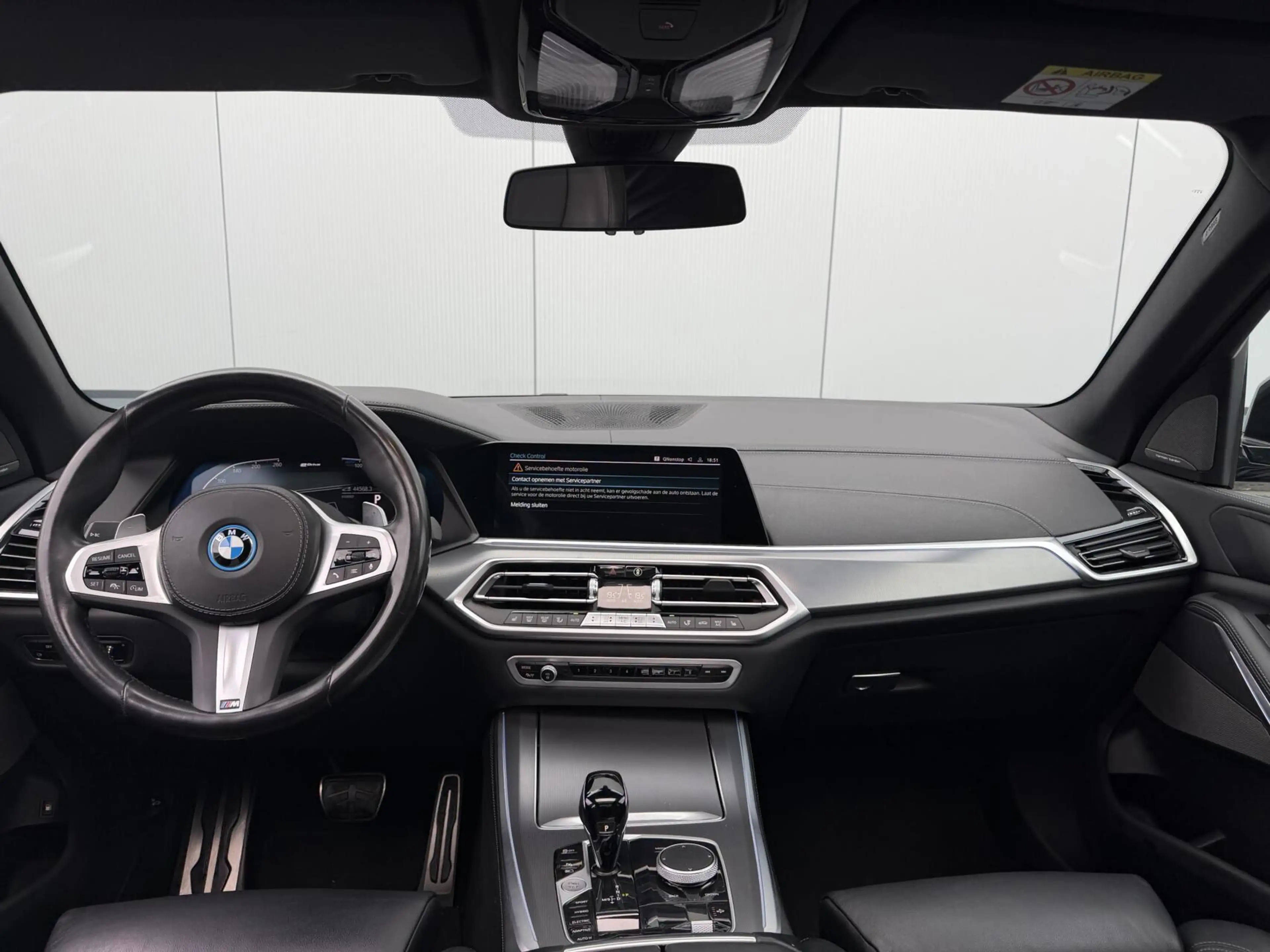 BMW X5 xDrive45e High Executive M-Sport|PANO|HK — photo 14