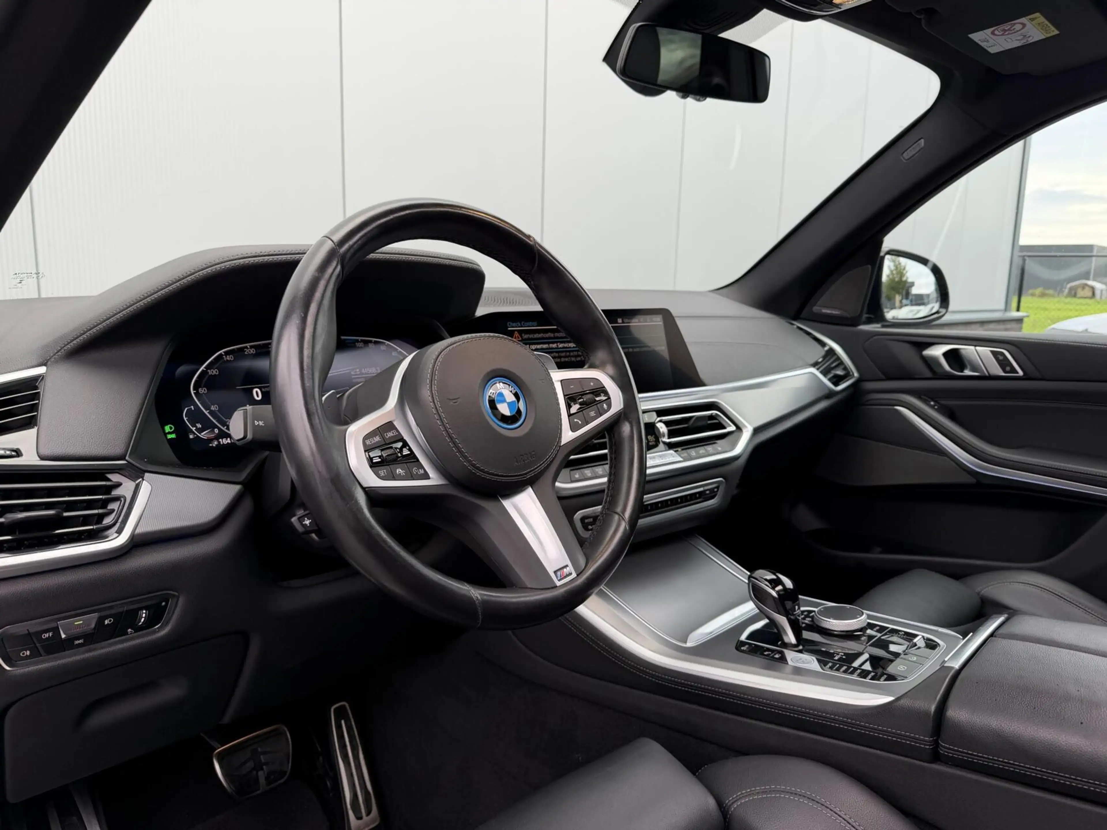 BMW X5 xDrive45e High Executive M-Sport|PANO|HK — photo 10