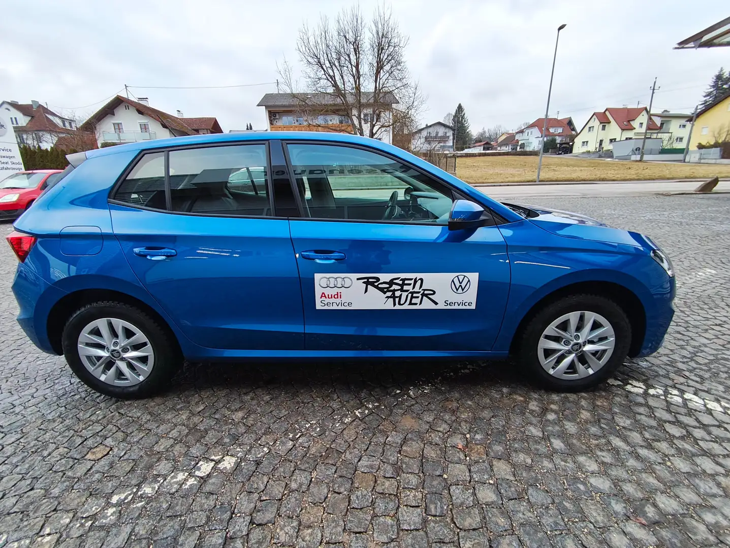 Skoda Fabia Essence Blau - 2
