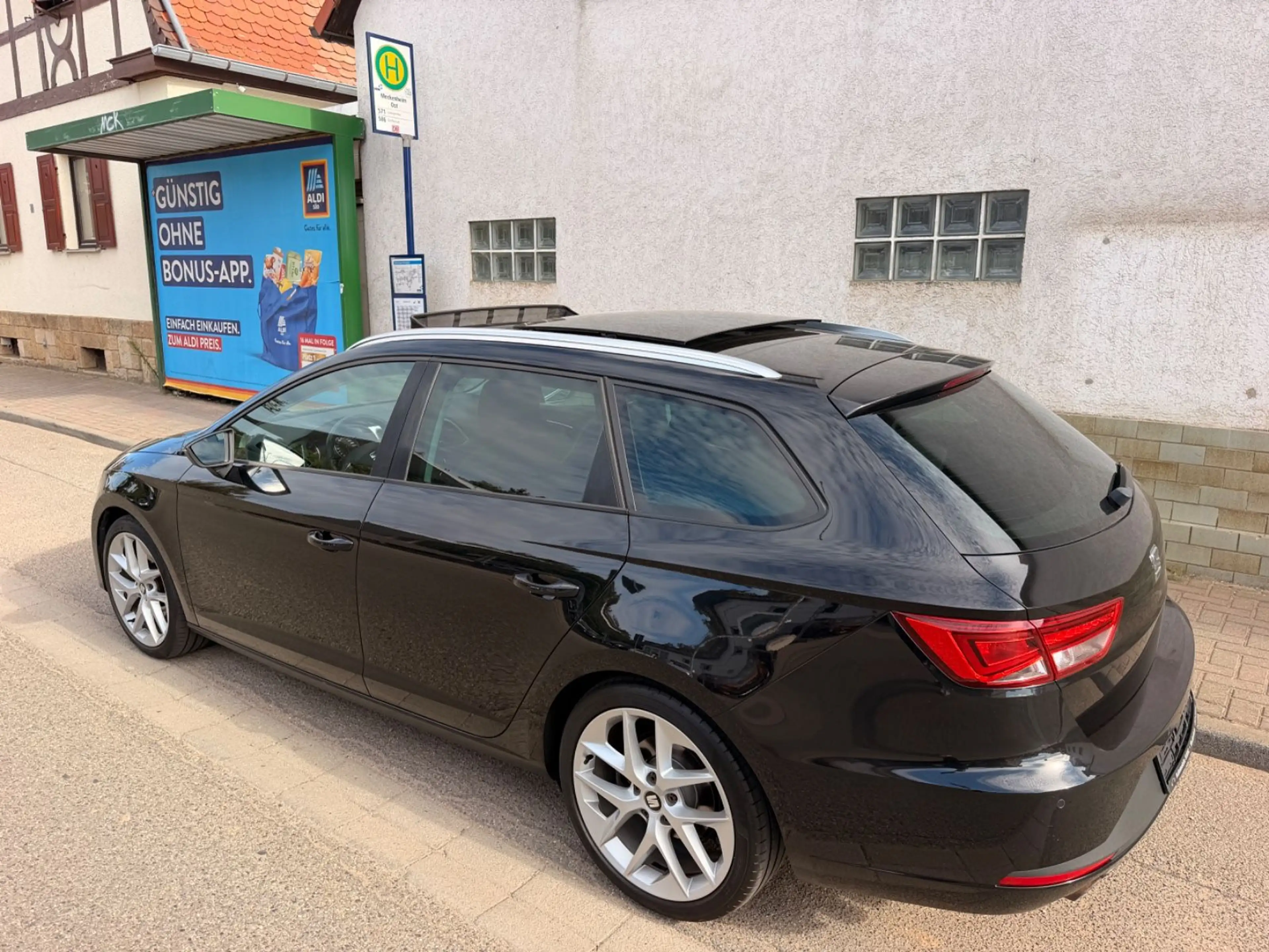 SEAT Leon ST FR 2.0 TDI DSG Top Zustand — photo 6