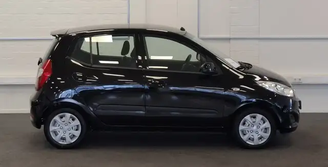 Hyundai i10 view 5