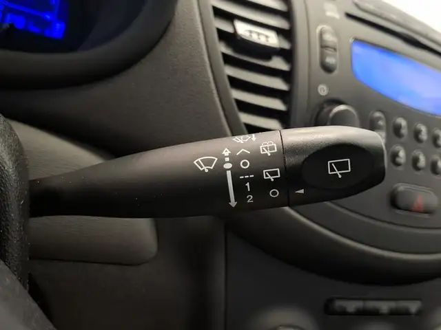 Hyundai i10 view 14