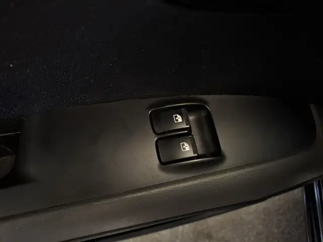 Hyundai i10 view 11