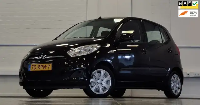 2011 Hyundai i10 in Black for sale