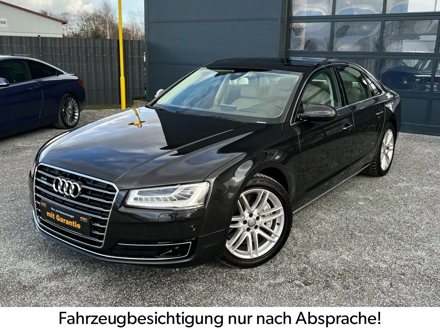Audi A8 4.0 TFSI quattro Bose Matrix-LED ACC Night Šedá - 1