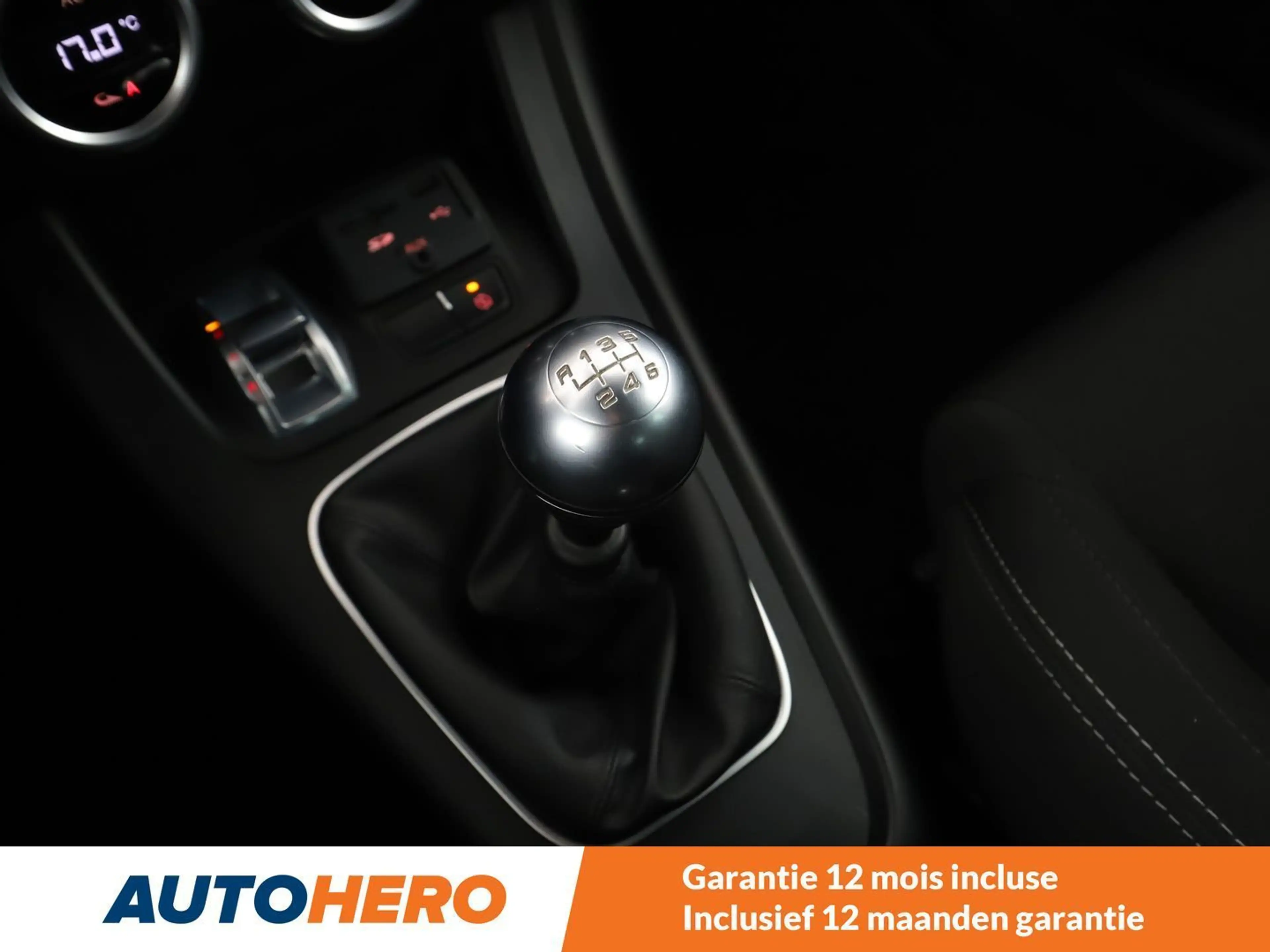 Alfa Romeo Giulietta 1.4 Turbo Sport — photo 13