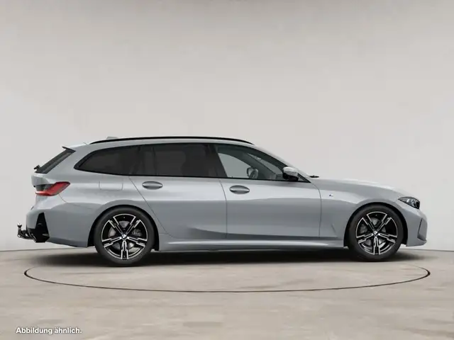 BMW 3 Series view 8