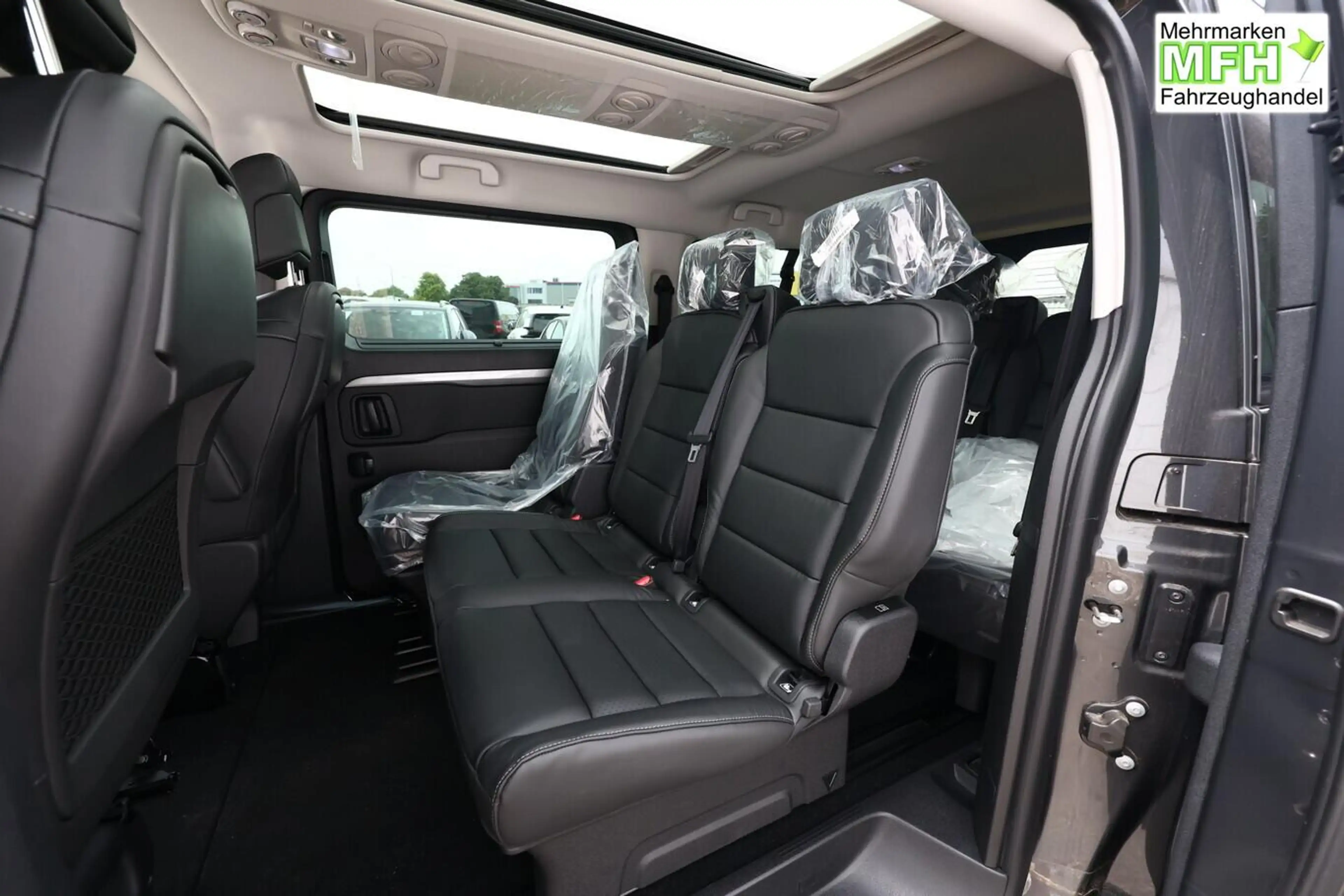 Peugeot Traveller 180 EAT8 Allure L3 Pano Nav AHK StHz 130 kW (17... — photo 10