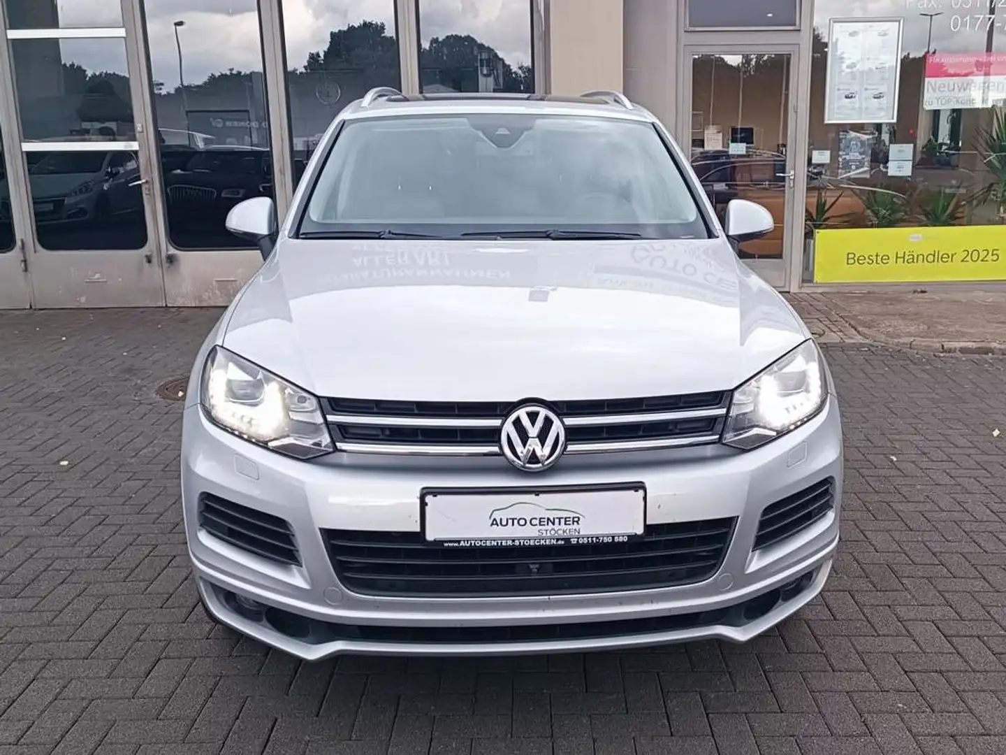 Volkswagen Touareg V6 TDI BMT R-LINE LederPanoramaXenon21ZollNavi Gris - 2