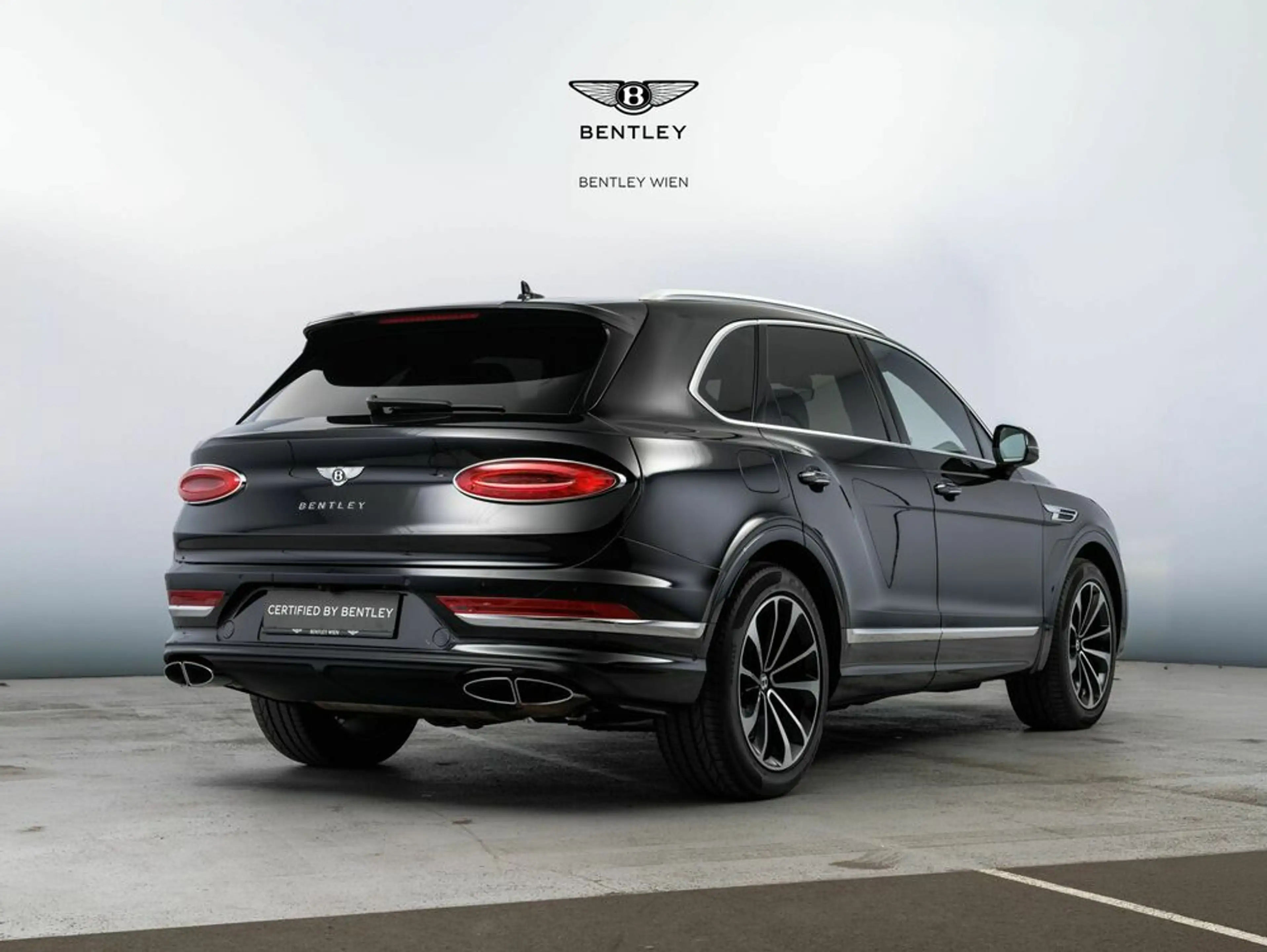 Bentley Bentayga V6 Hybrid — photo 4
