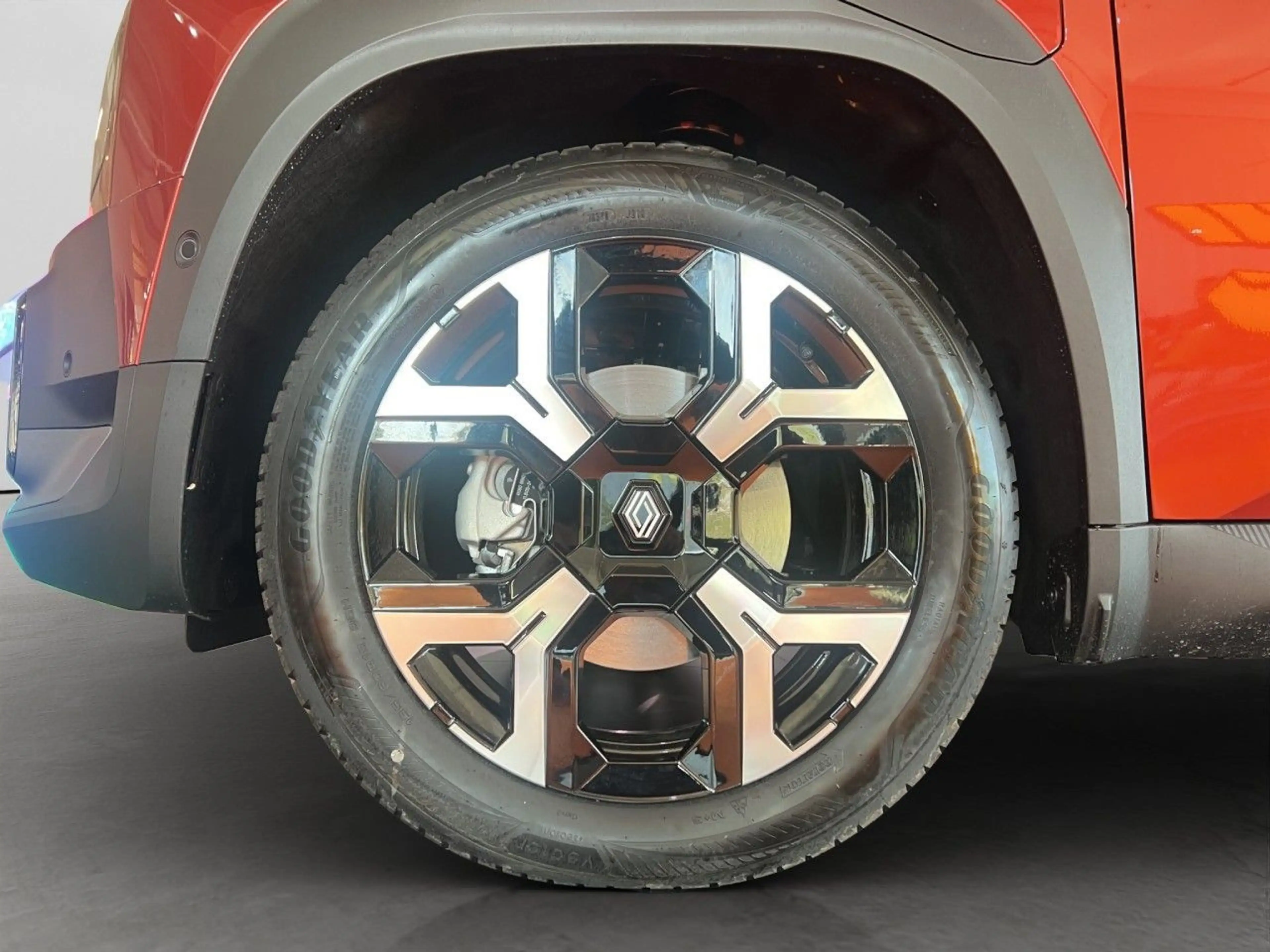 Renault R 4 4 E-Tech Electric 150 Comfort Range Techno — photo 5
