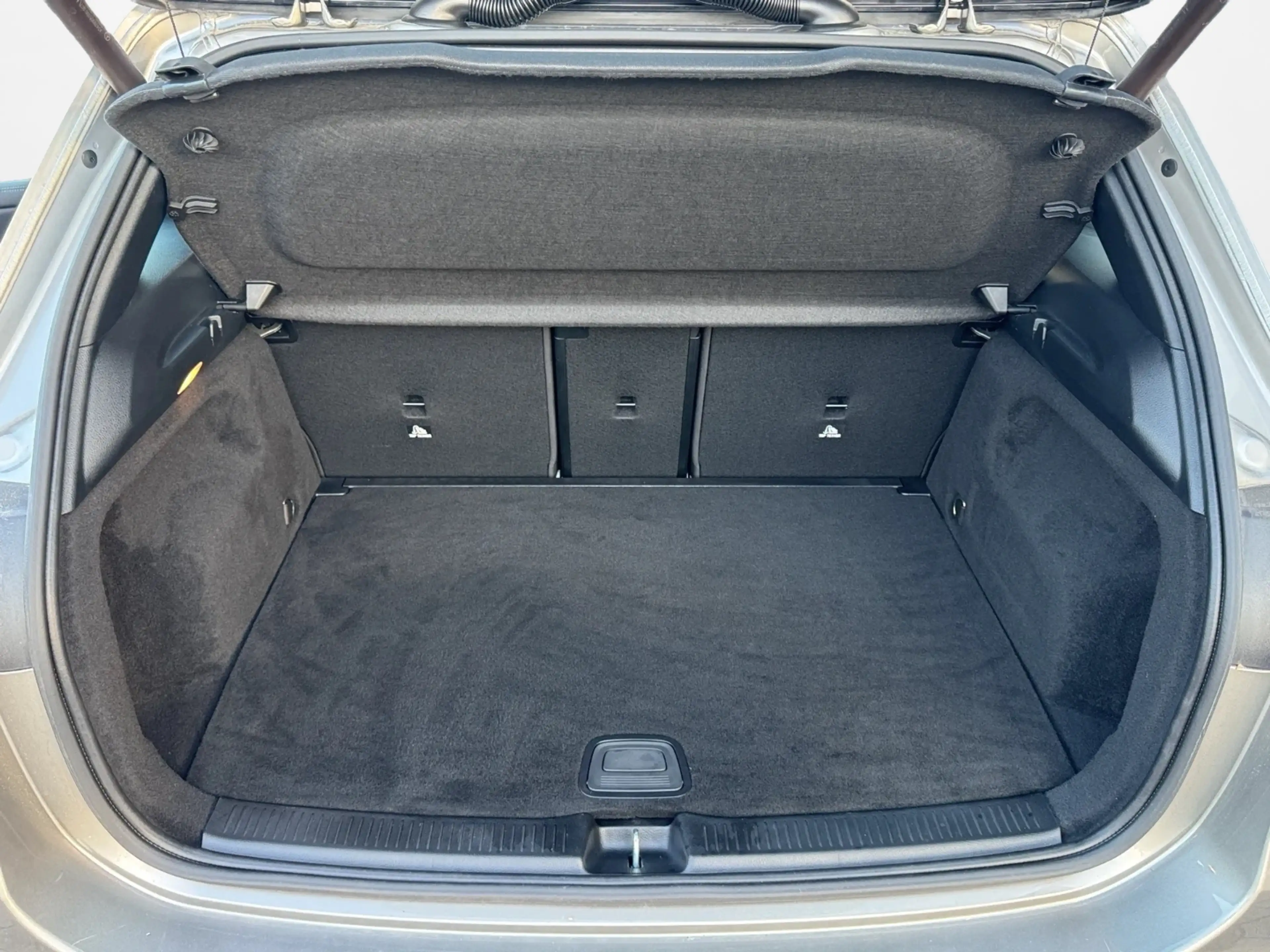 Mercedes-Benz B Electric Drive 180 *LED*NAVI*BUSINESS* — photo 10