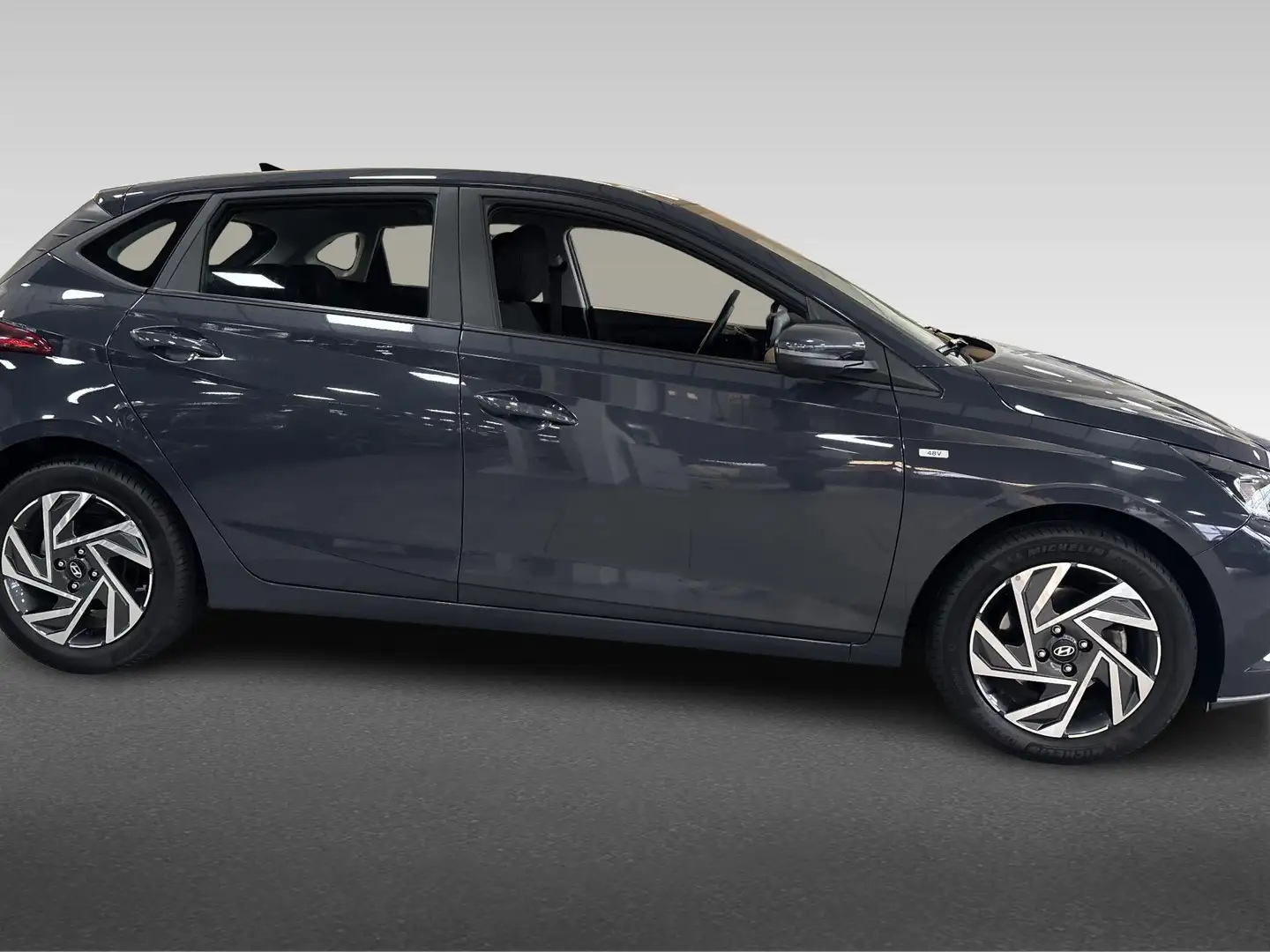 Hyundai i20 1.0 T-GDI Comfort Smart 100PK | navigatie | Apple Gris - 2