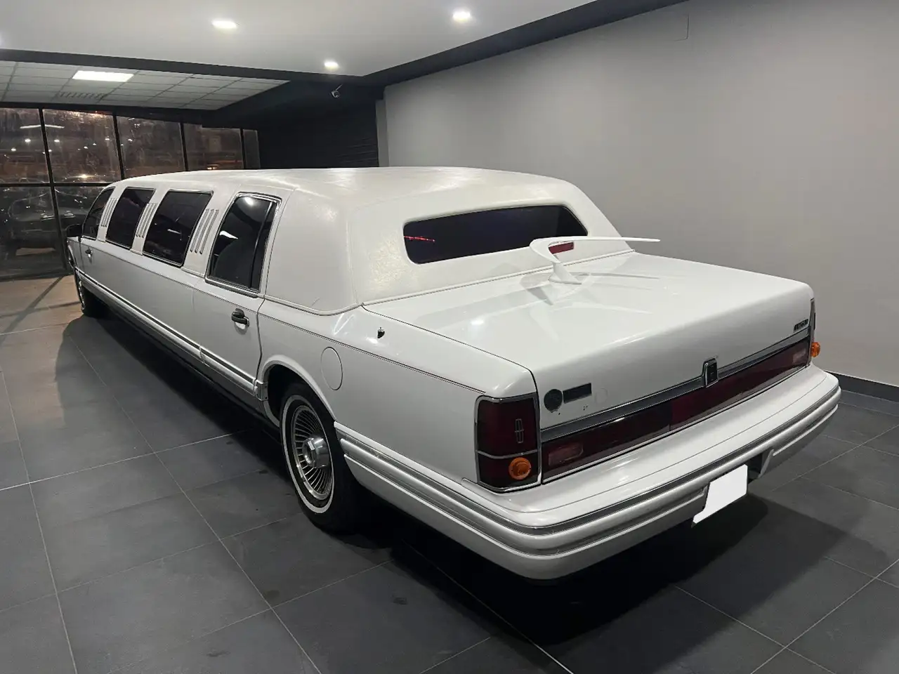Lincoln Town Car EXECUTIVE 40R Limousine, foto 6
