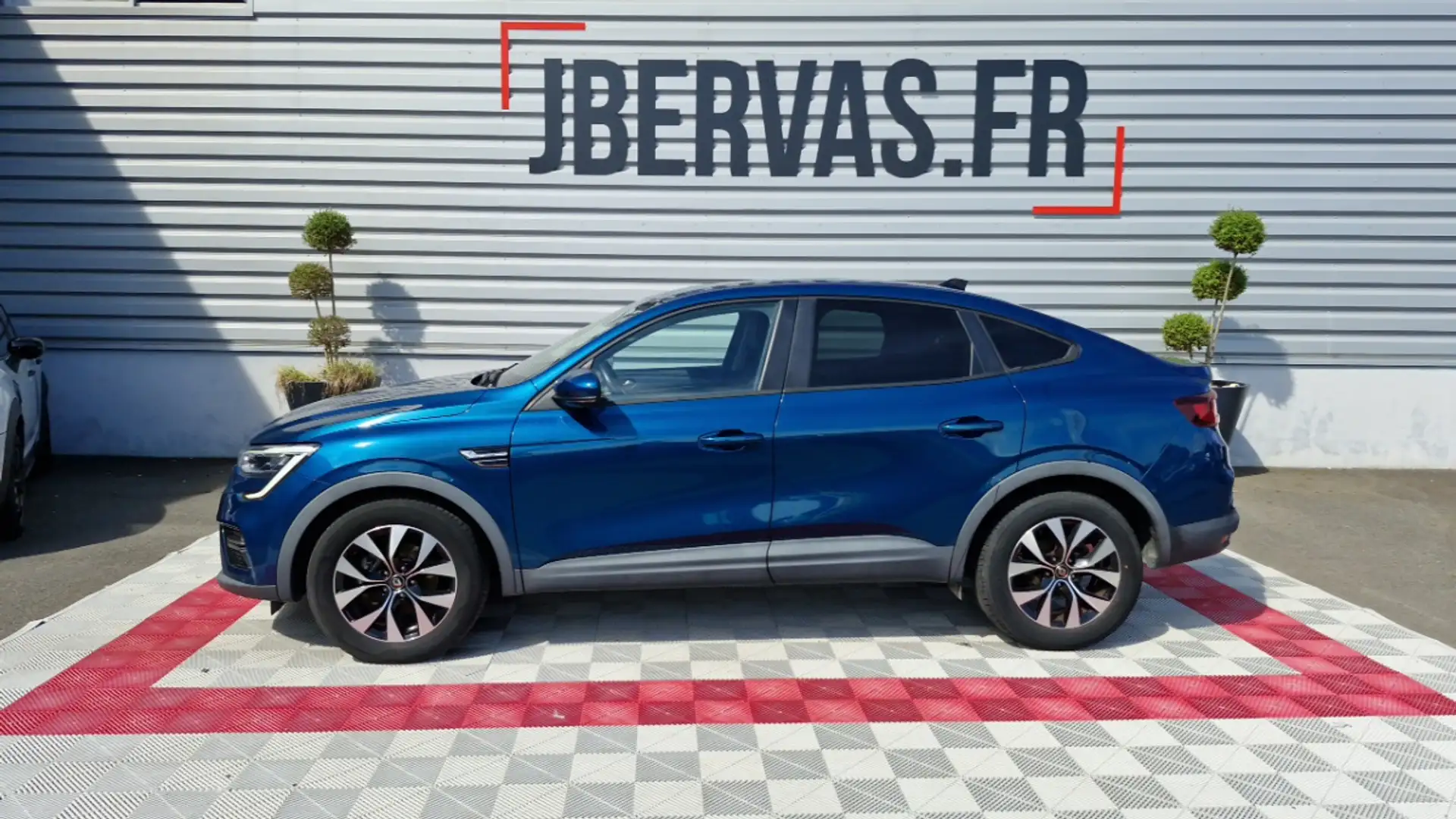 Renault Arkana E-TECH 145 BUSINESS Modrá - 1
