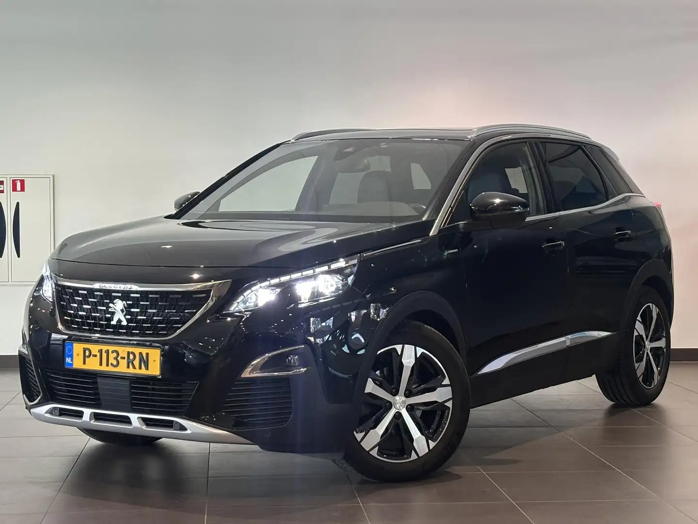 Peugeot 3008 GT-Line 1.6 Turbo 180pk EAT8 | SCHUIF/KANTELDAK | Schwarz - 2