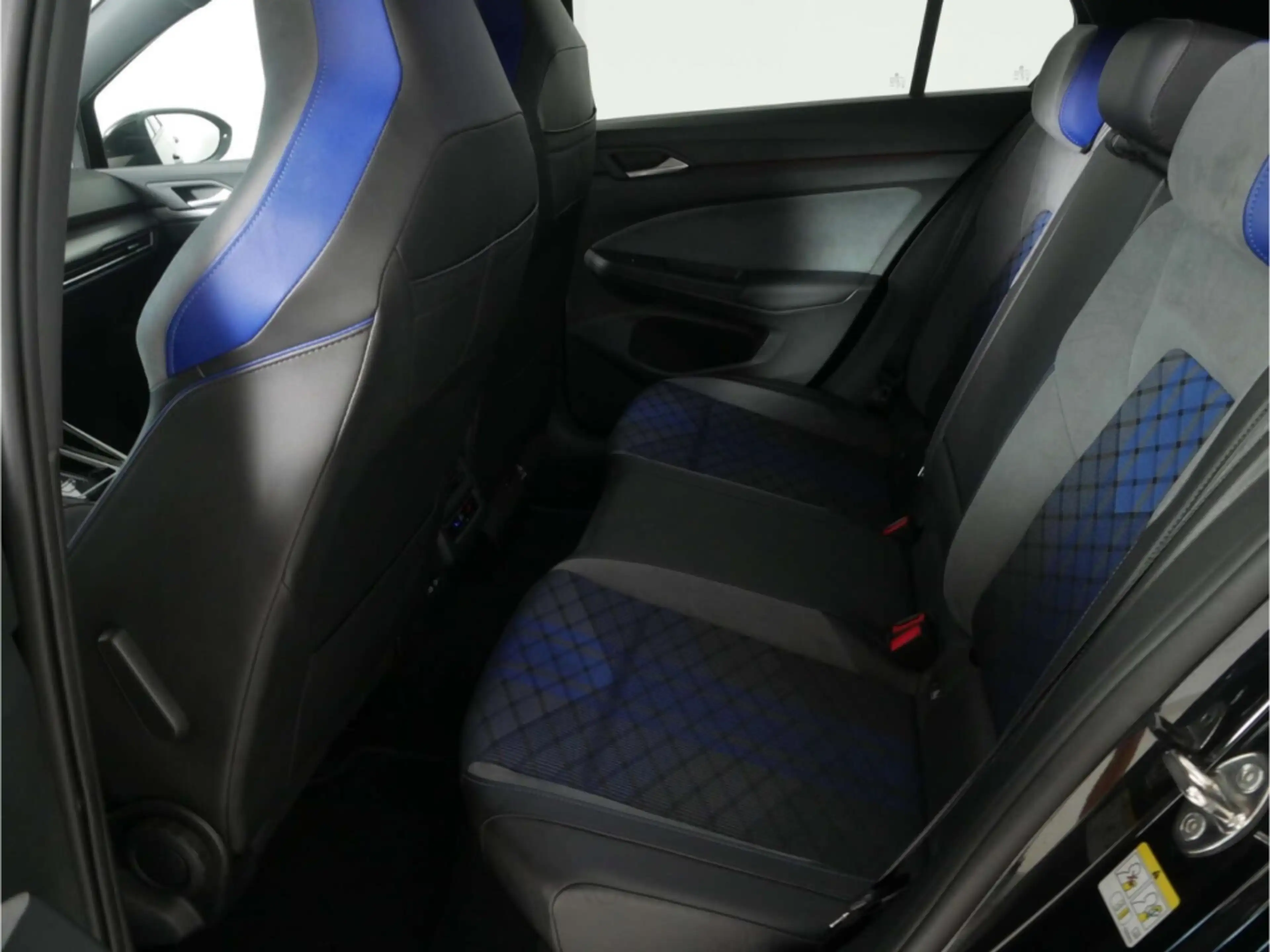 Volkswagen Golf R 2.0 TSI 4Motion Black Style — photo 13