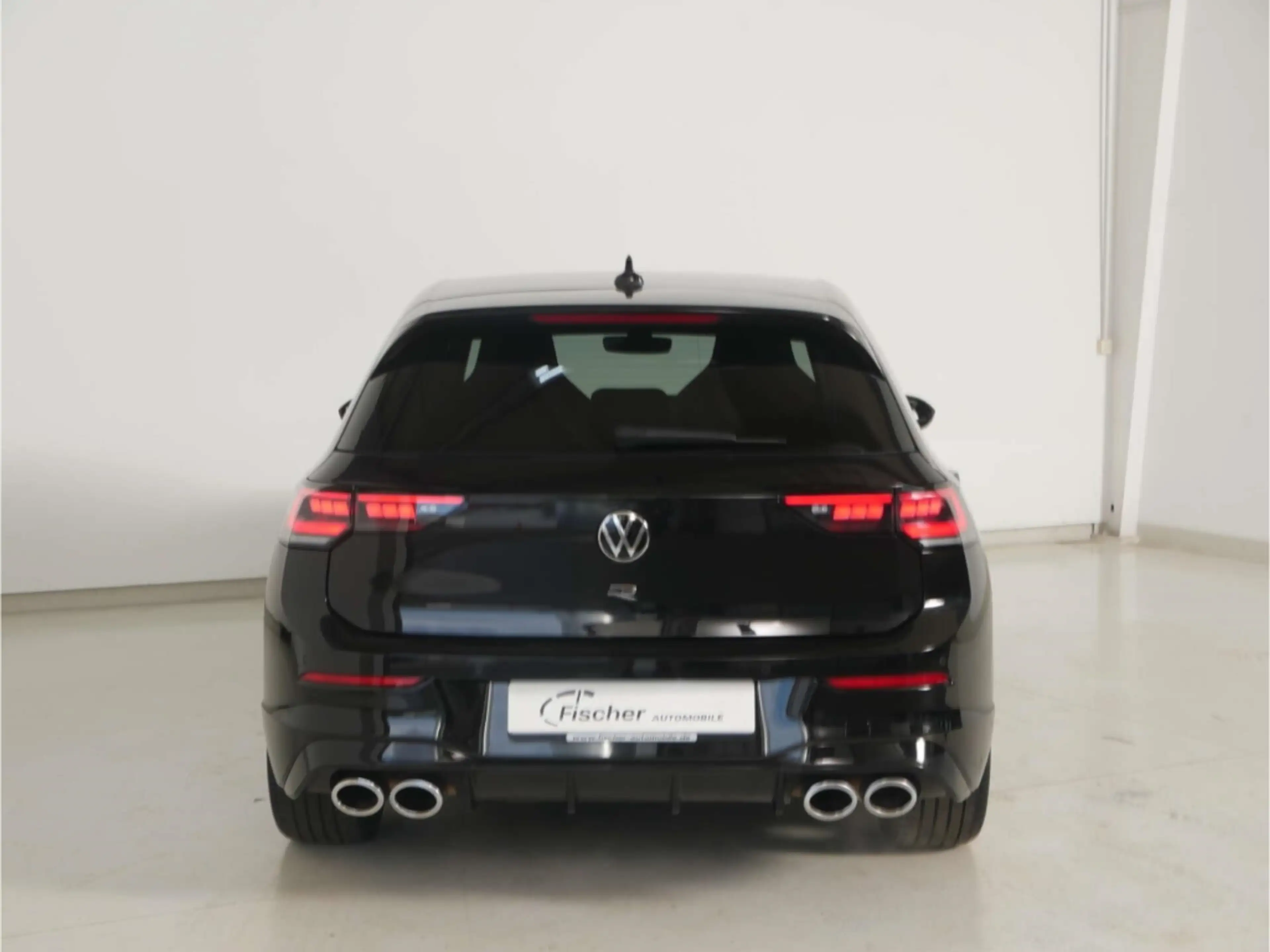 Volkswagen Golf R 2.0 TSI 4Motion Black Style — photo 7