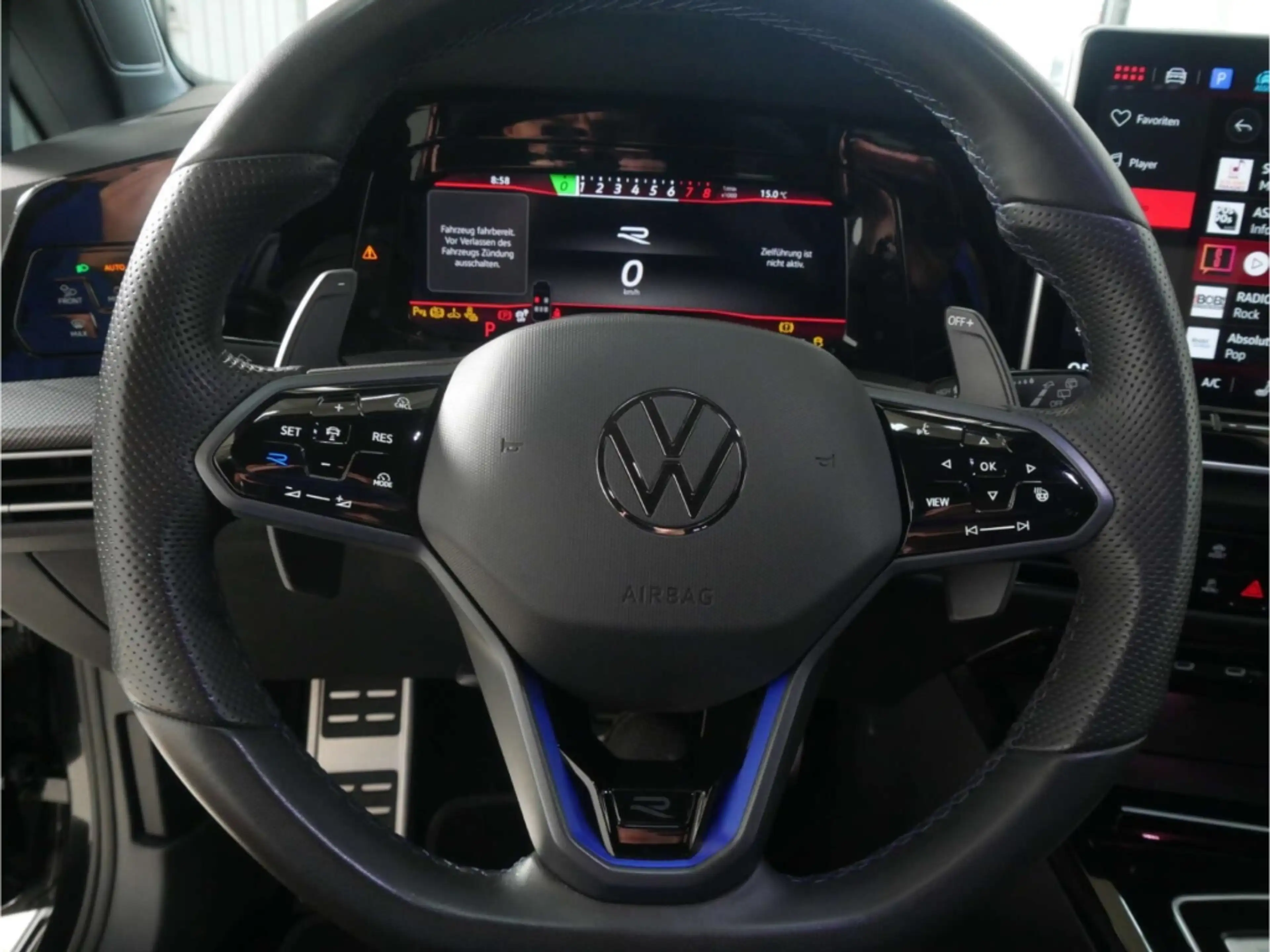Volkswagen Golf R 2.0 TSI 4Motion Black Style — photo 10