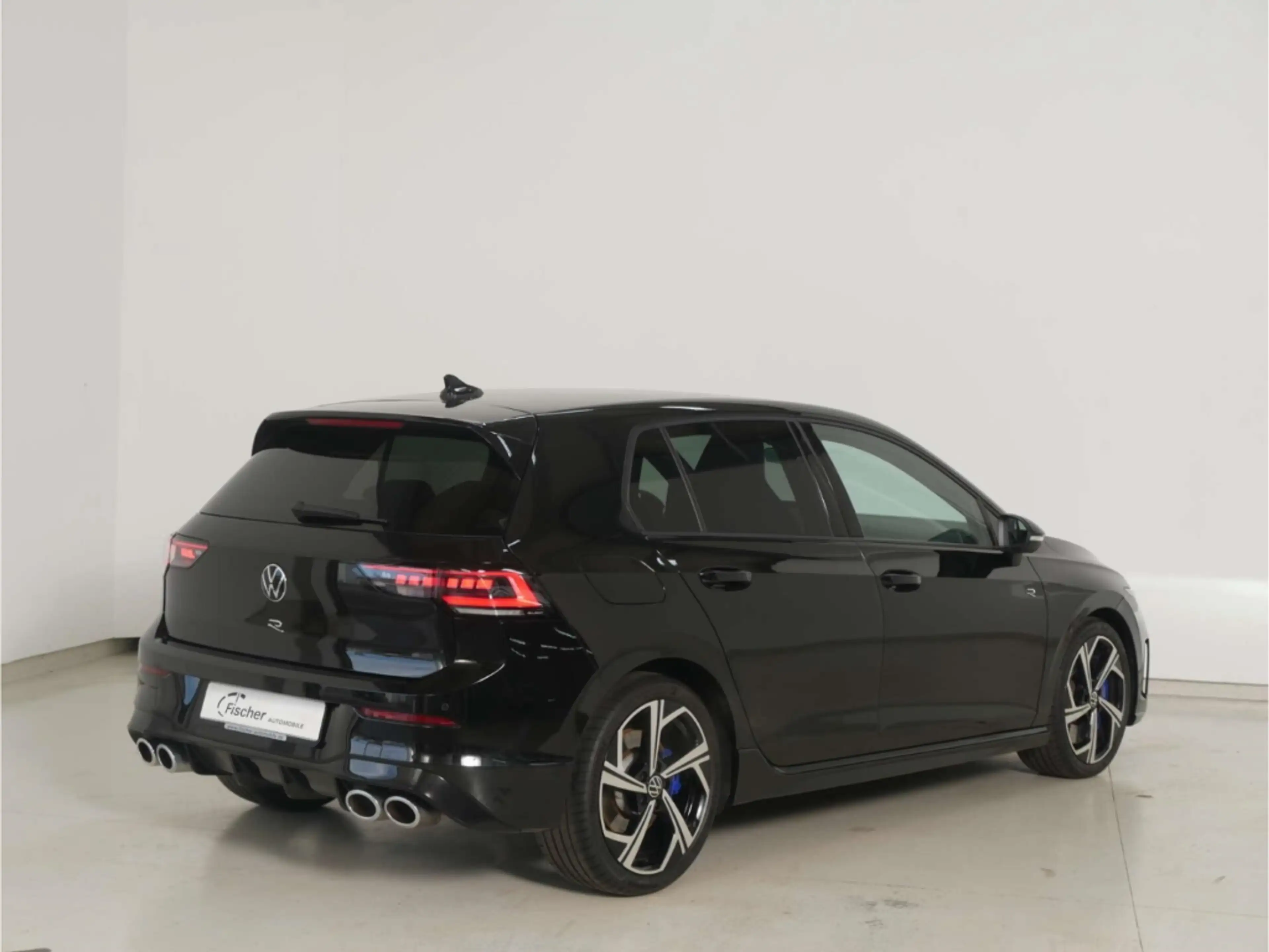 Volkswagen Golf R 2.0 TSI 4Motion Black Style — photo 8