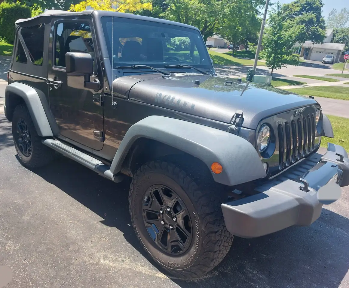 Jeep Wrangler снимка Jeep Wrangler