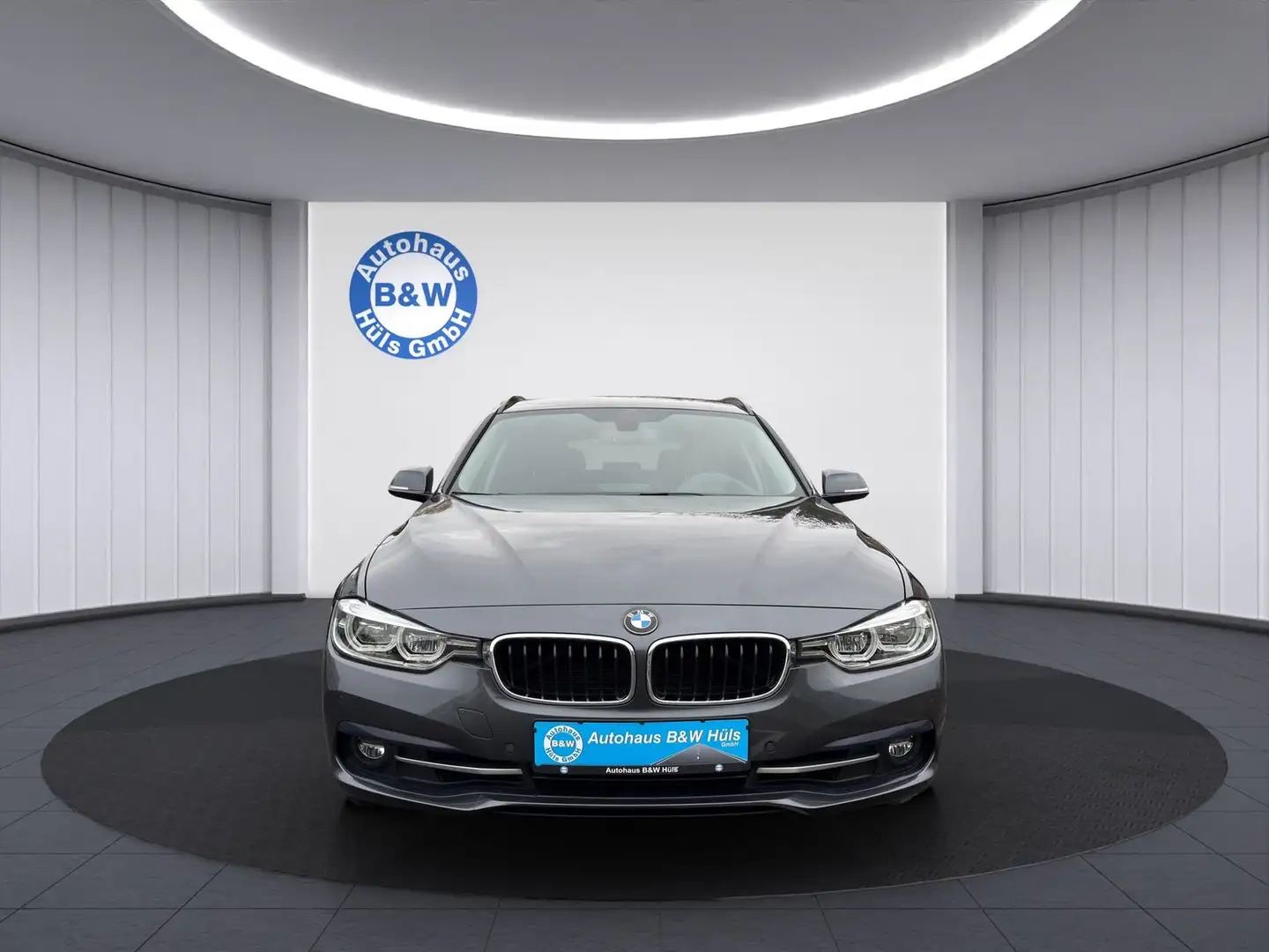 BMW 320 i Sport Line*HuD*TEMP*KLIMA*LED*SHZ* Gris - 2