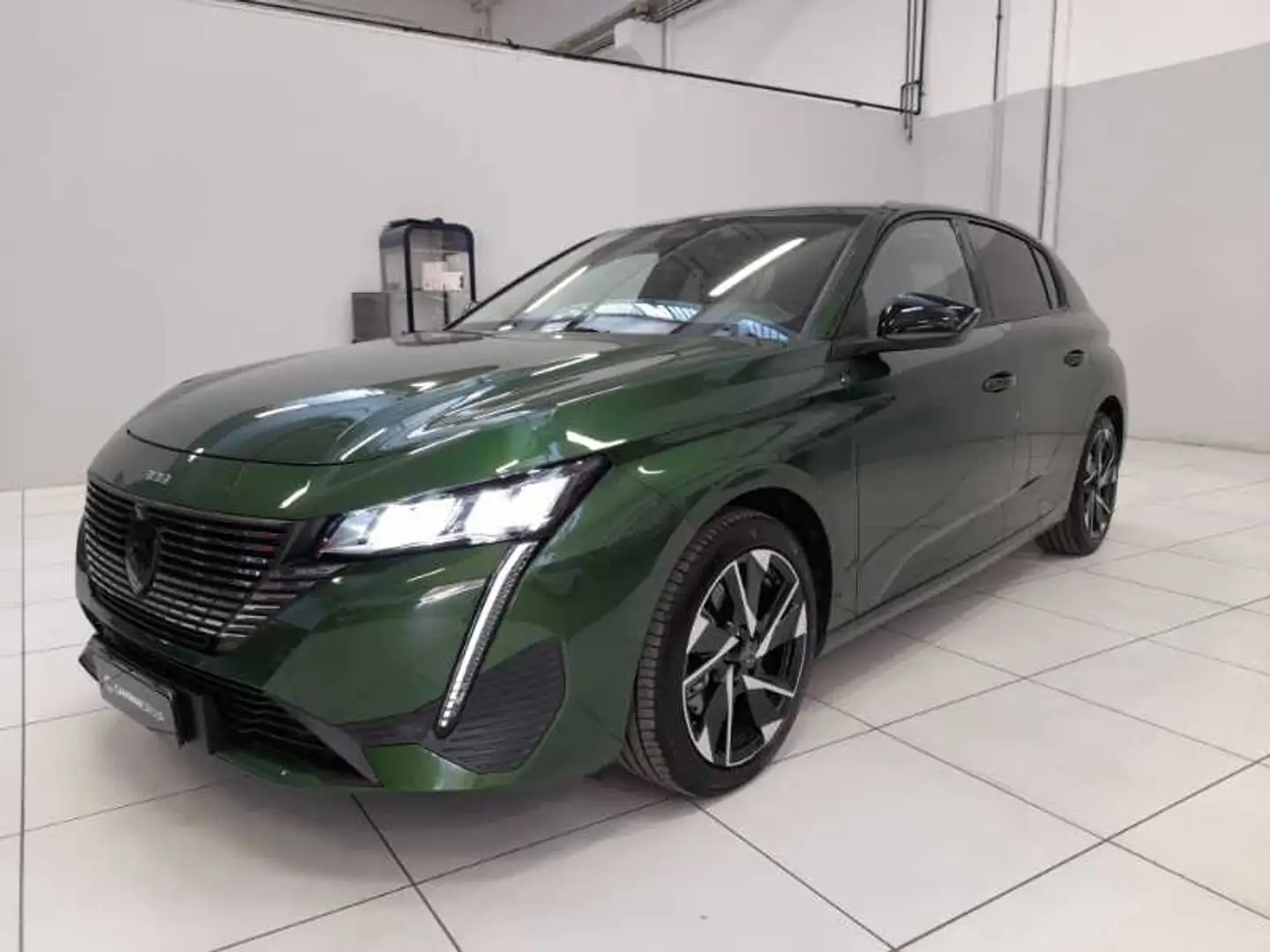 Peugeot 308 1.5 BlueHDi Allure Pack Groen - 1
