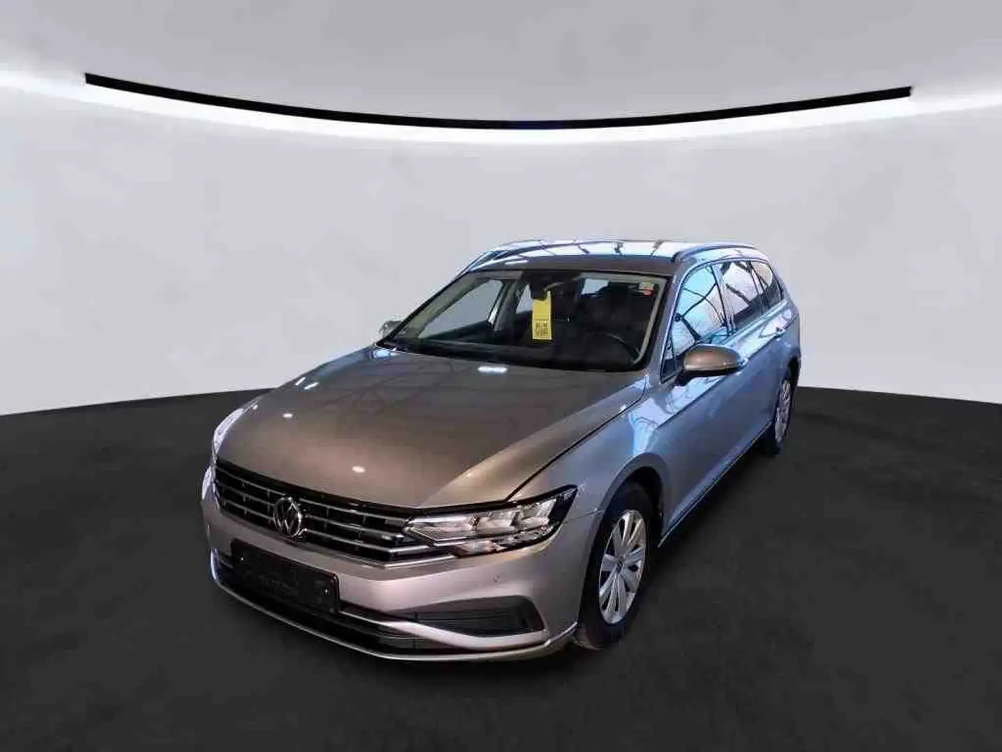 Volkswagen Passat Variant 2.0 TDI RearView Sitzh. Navi CarPlay LED Silber - 2