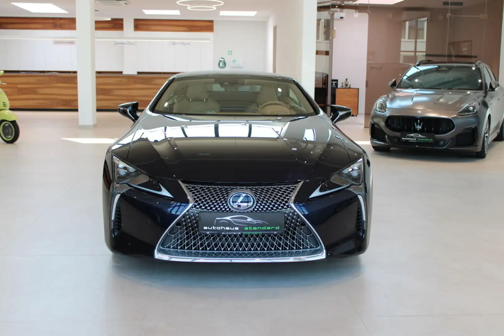 Lexus LC 500 Cabrio Blau - 2