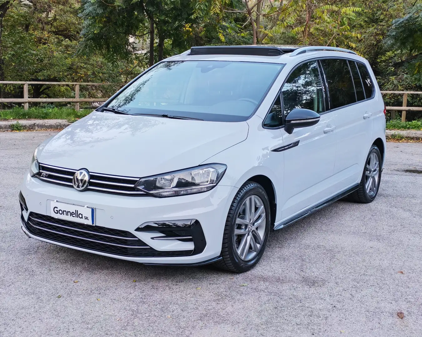 Volkswagen Touran 1.6 tdi SCR Business 115cv BMT 7 posti Blanc - 1
