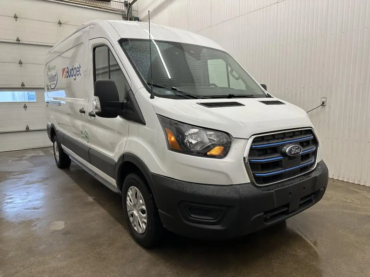 2022 Ford E-Transit