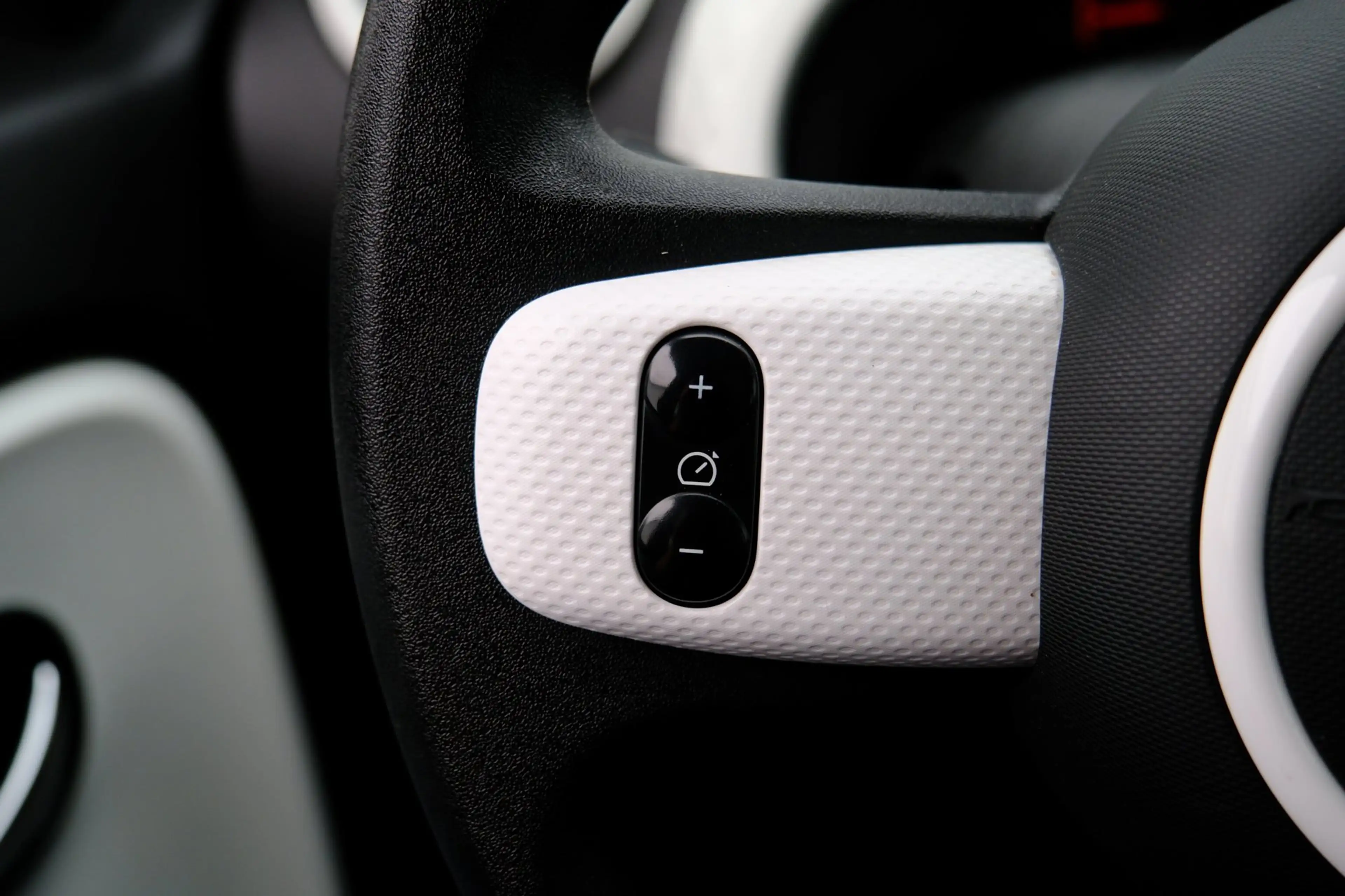 Renault Twingo 1.0 SCe Expression 5drs Airco|LED dagrij|Cruise — photo 20