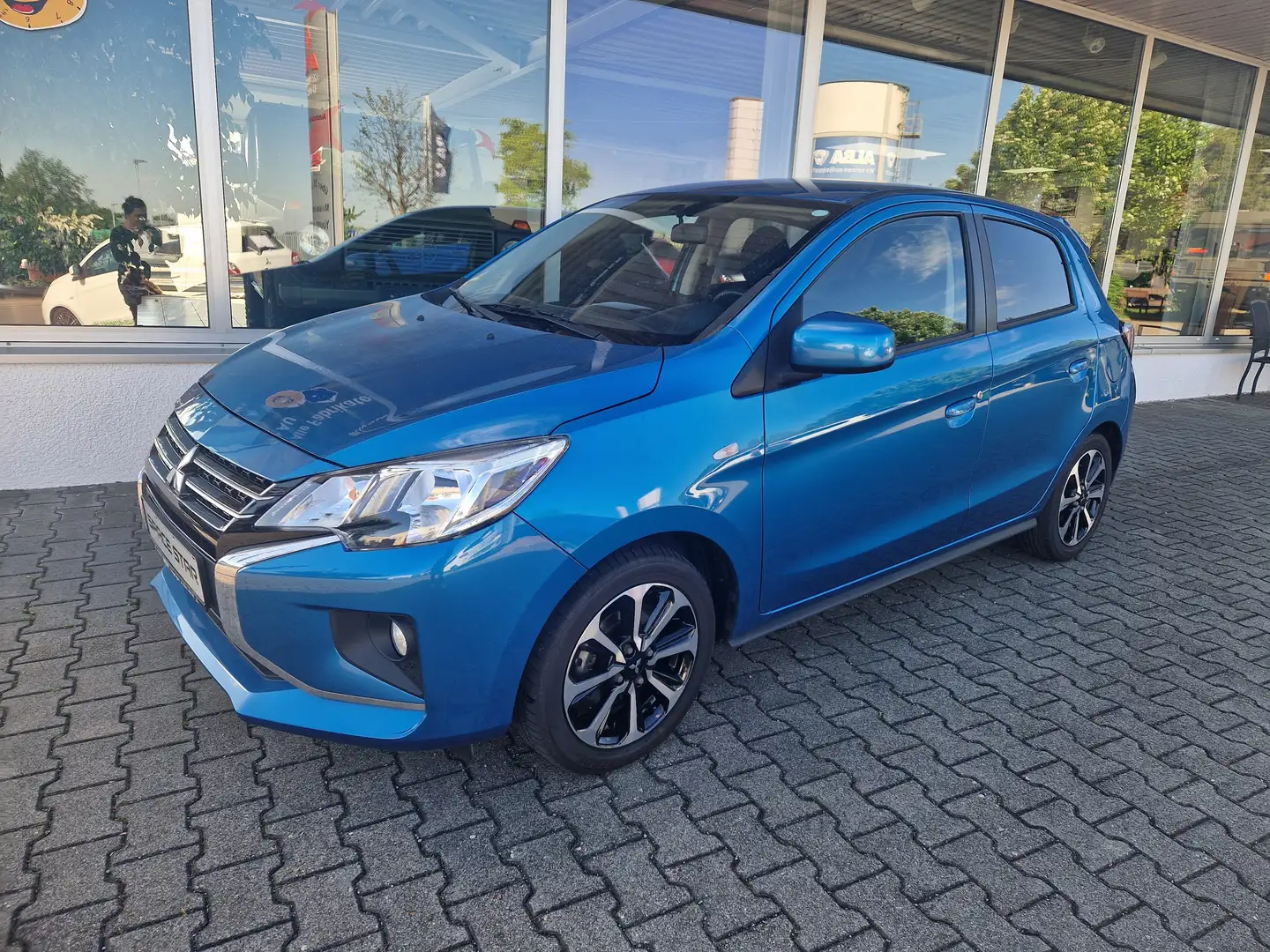 Mitsubishi Space Star Spirit+ 1,2  5-Gang Blau - 1