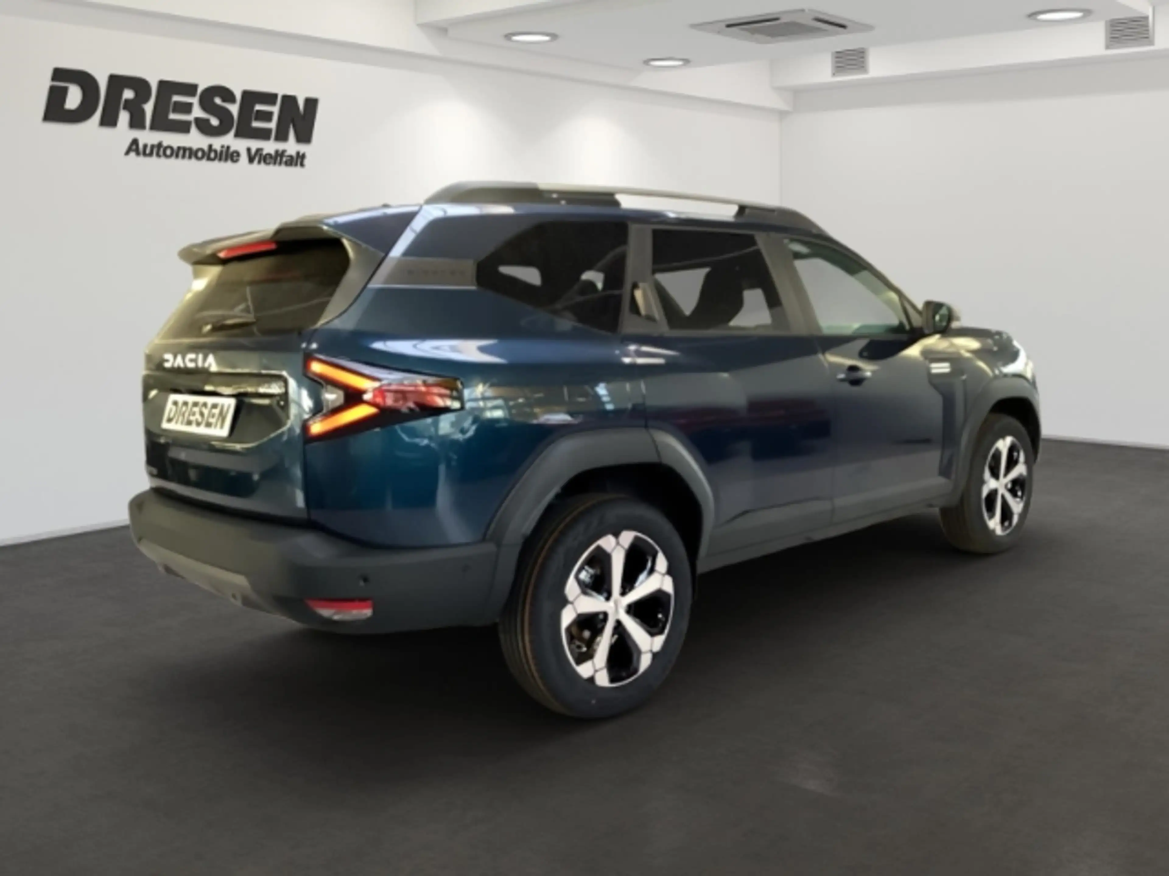Dacia Bigster Journey TCe140+WinterPlus&City-P+el. Heckklappe+Na — photo 3