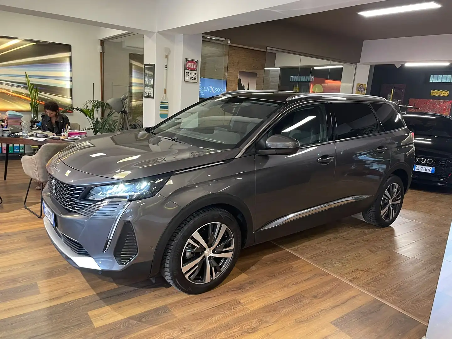 Peugeot 5008 1.5 bluehdi Allure s Grigio - 1