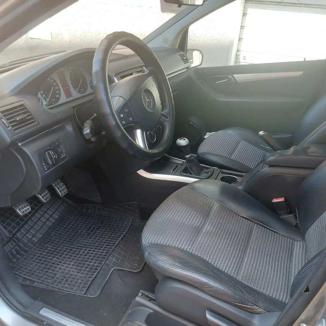 Mercedes-Benz B 200 cdi Sport - 2