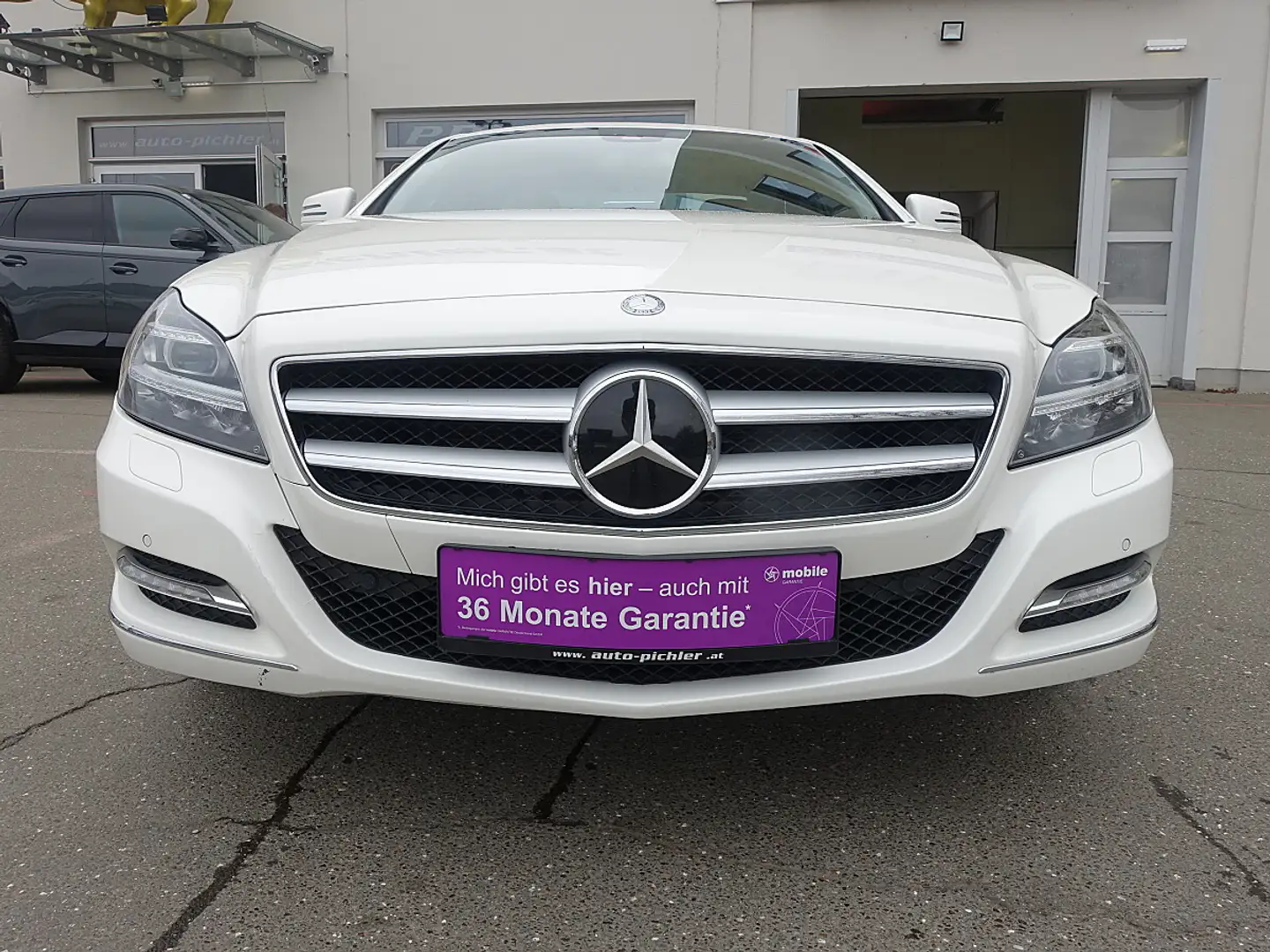 Mercedes-Benz CLS 350 BlueEfficiency Aut. Weiß - 2