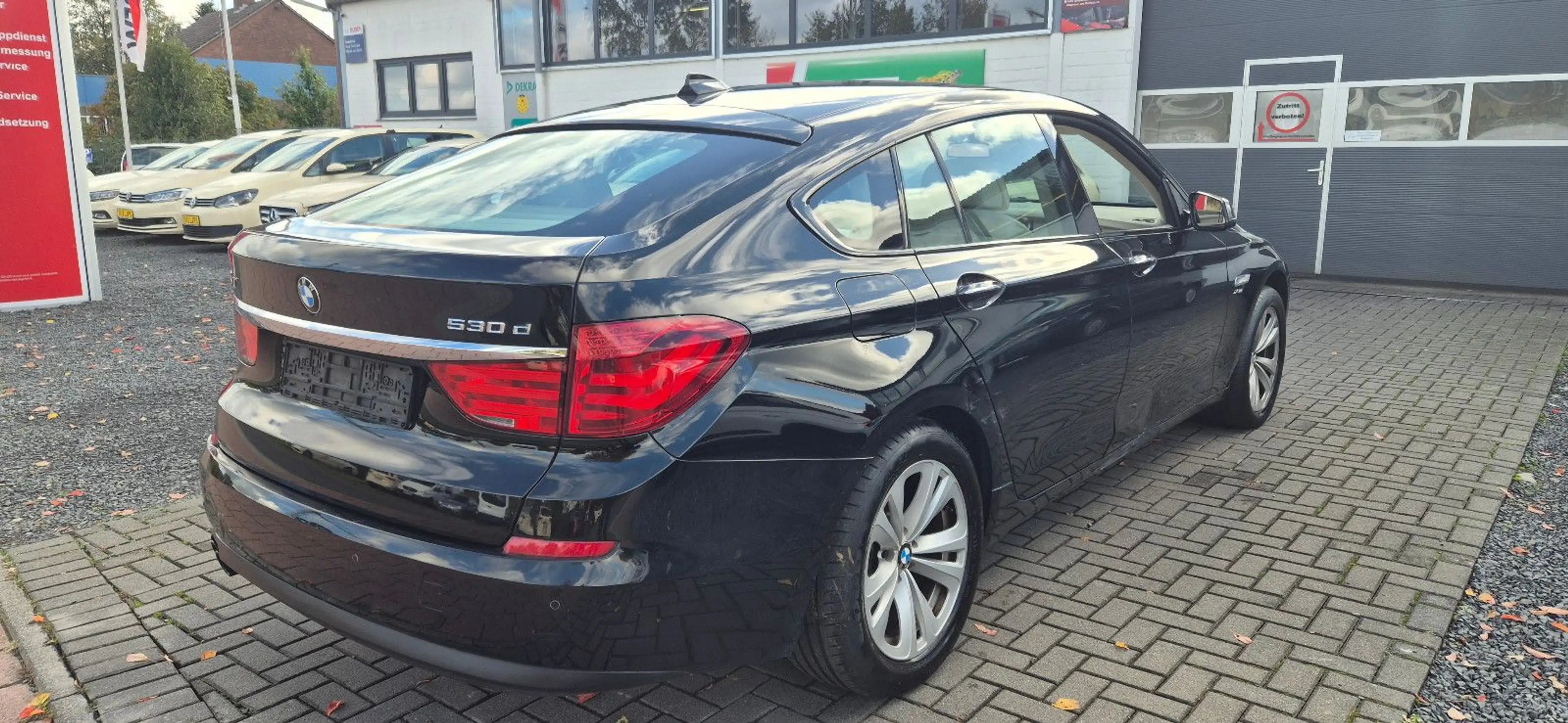 BMW 530 530 GT xDrive - XENON - AHK - SHZ - PDC - LEDER — photo 5