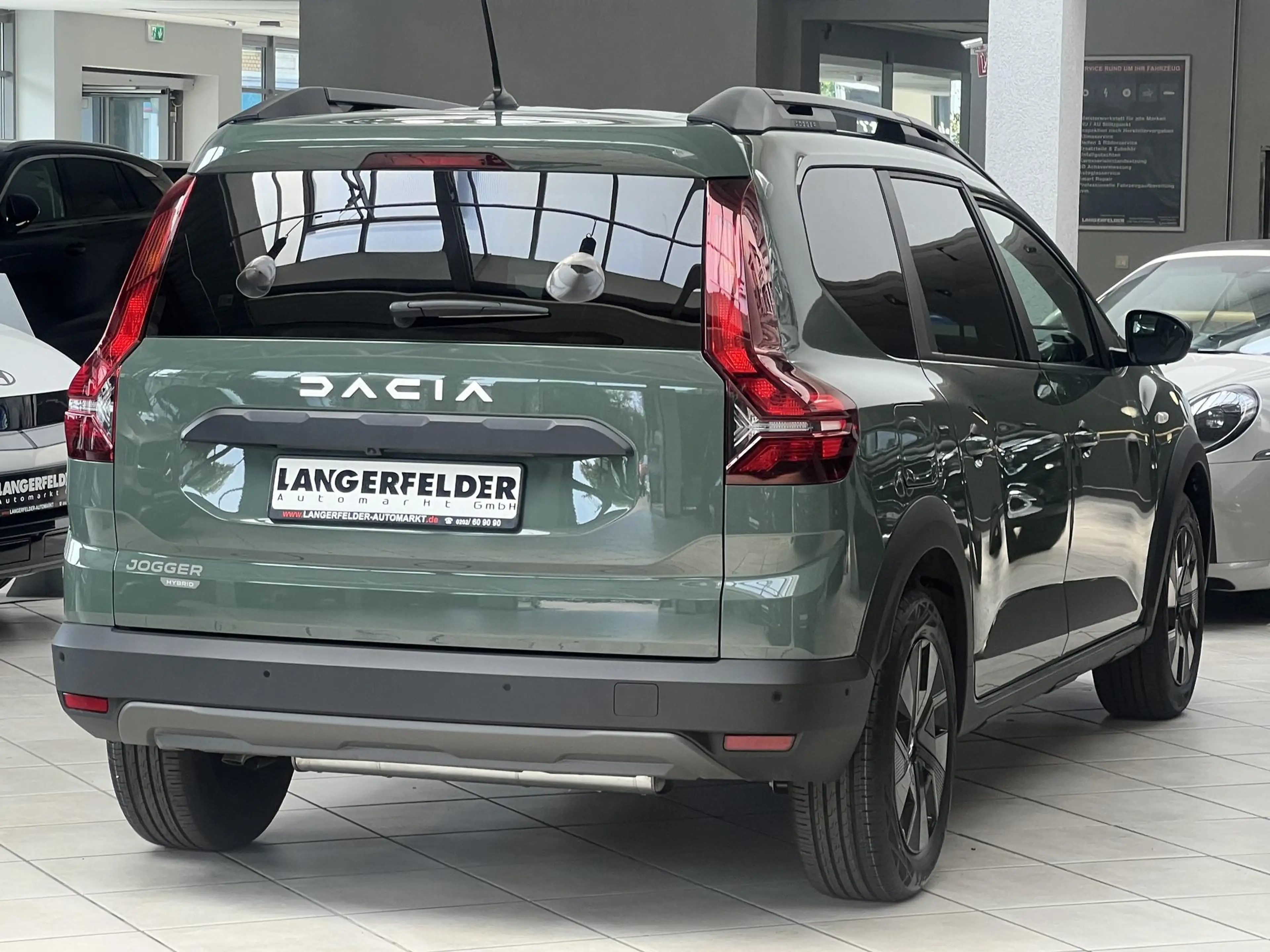 Dacia Jogger Jogger 1.6 E-TECH Hybrid|Expression|7-Sitzer|RFK — photo 3