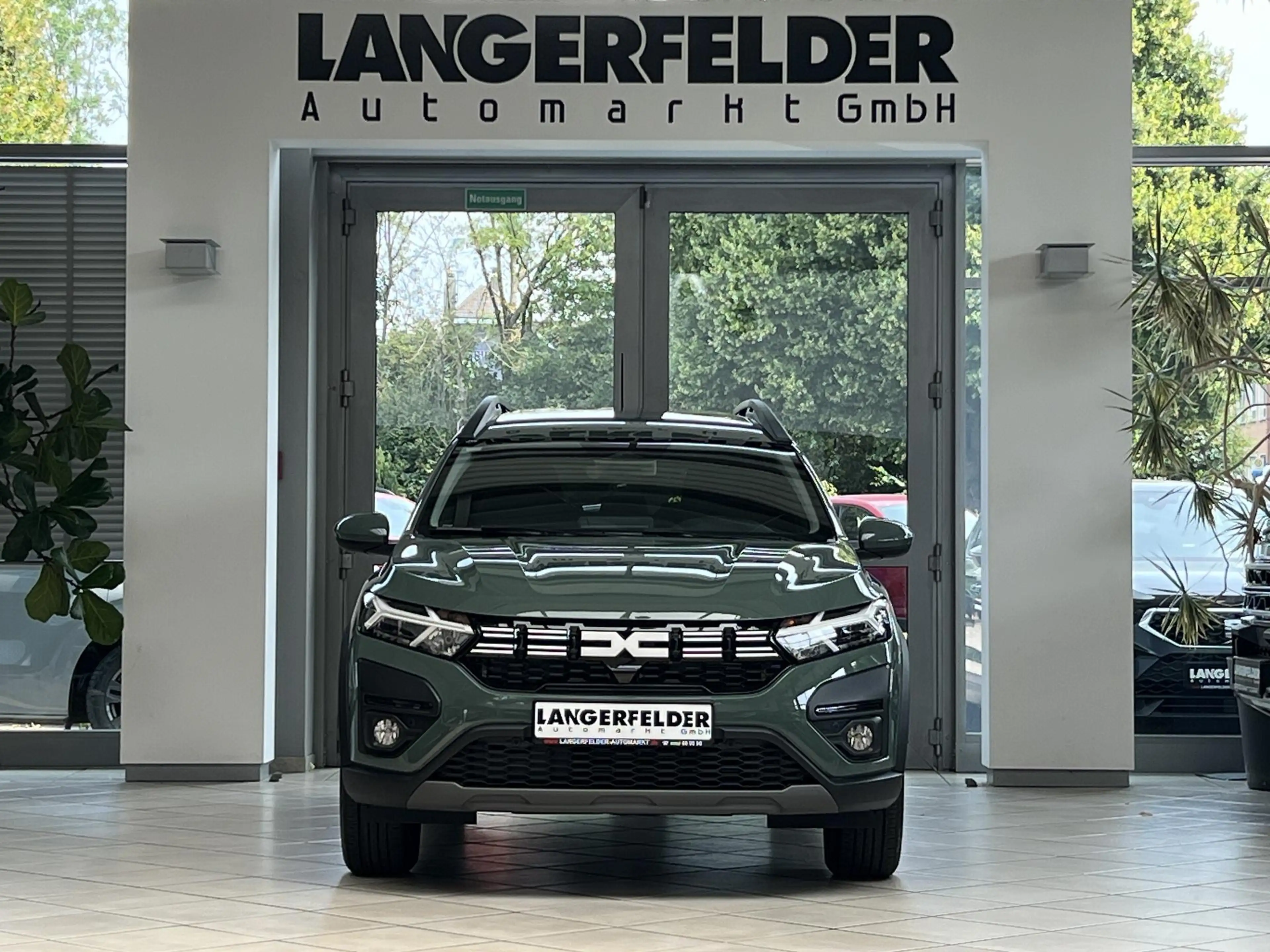 Dacia Jogger Jogger 1.6 E-TECH Hybrid|Expression|7-Sitzer|RFK — photo 12