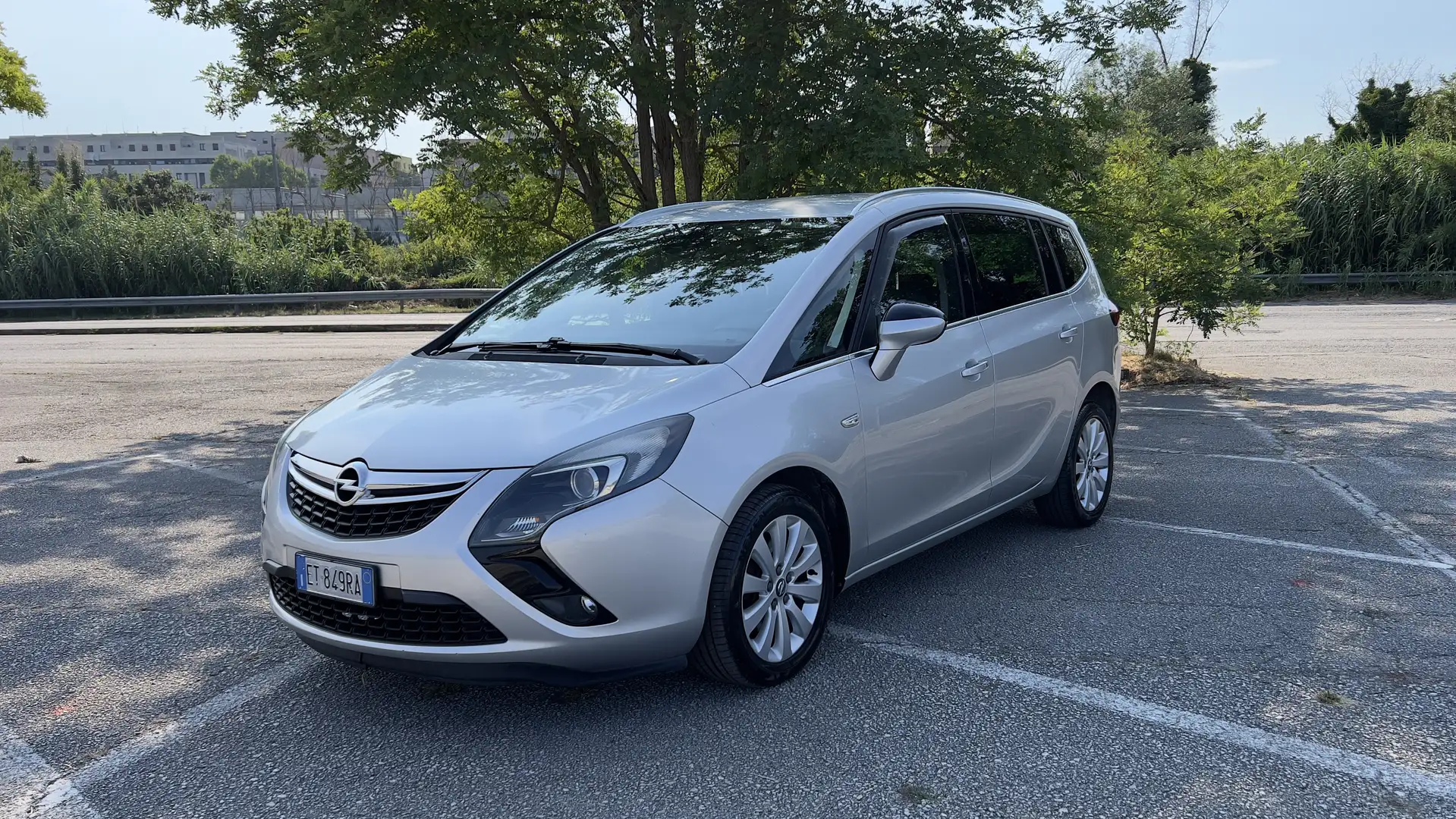 Opel Zafira Tourer 1.6 Metano e Benzina - 1