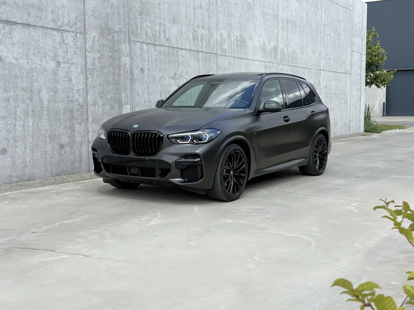 BMW X5 xDrive45e Mpakket SkyLounge Carbon BW Massage Full Noir - 1