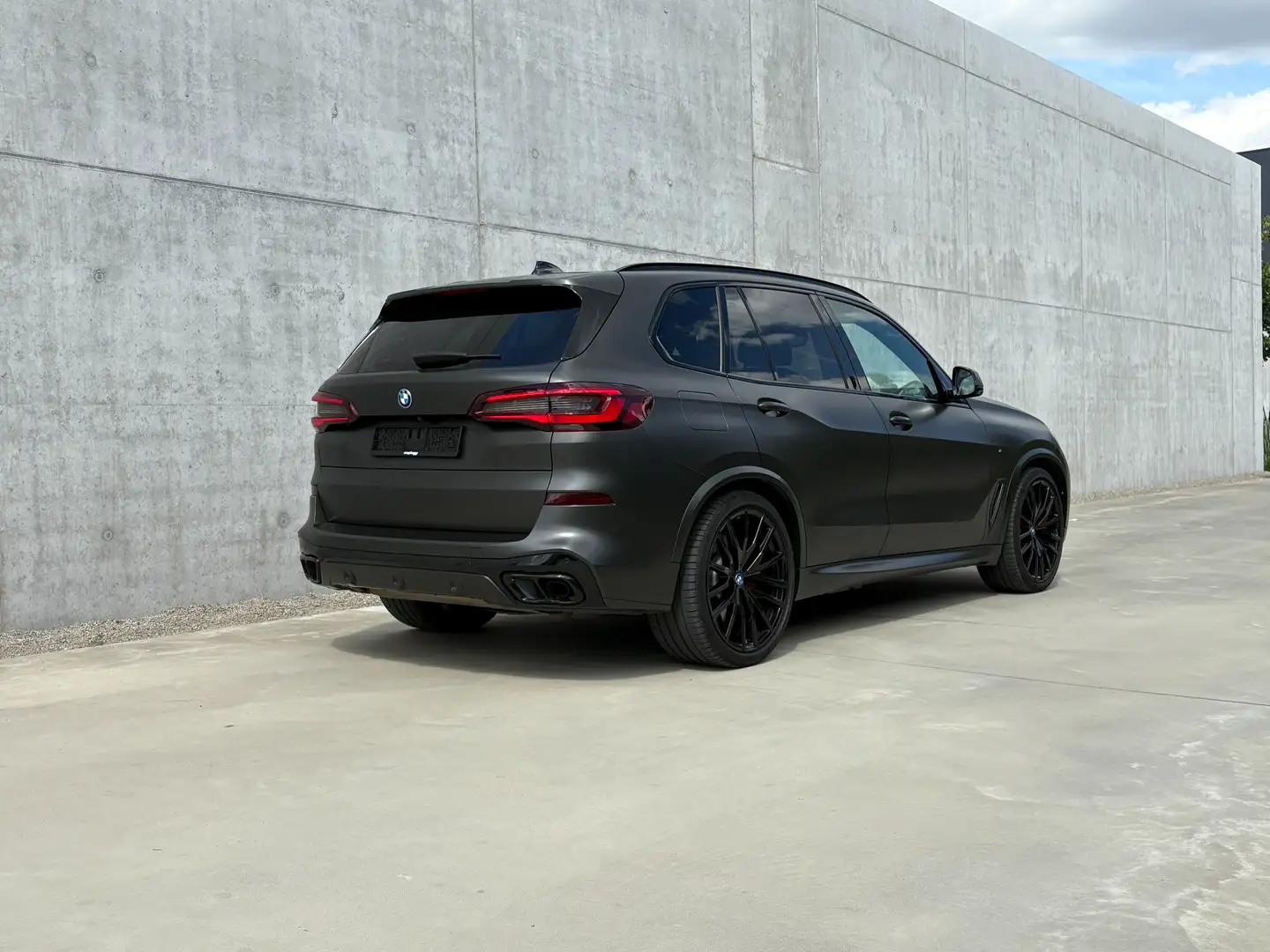 BMW X5 xDrive45e Mpakket SkyLounge Carbon BW Massage Full Noir - 2