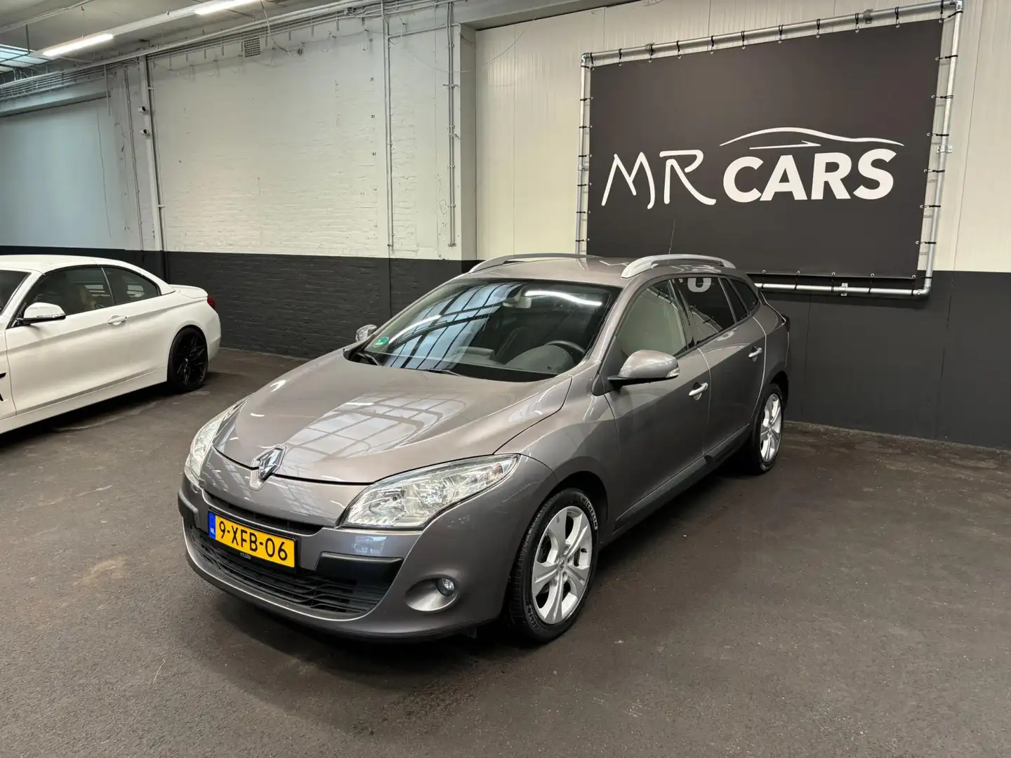Renault Megane Estate 1.4 TCe Expression Navi/Climate Control/Cru Gris - 1