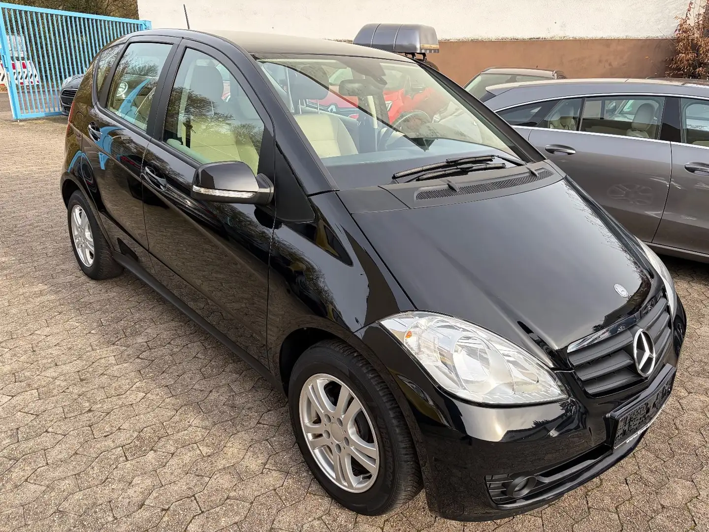 Mercedes-Benz A 160 Automatik Noir - 2