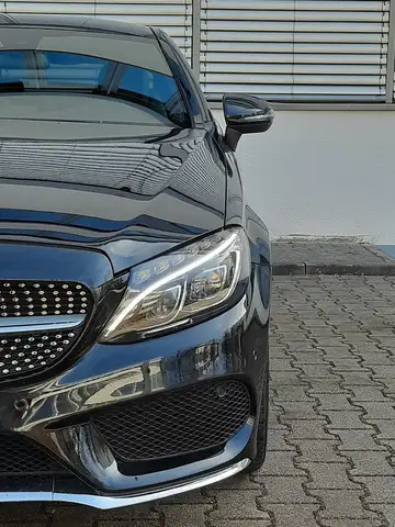 Mercedes-Benz C 200 Coupe/3xAMG Line/LED/Kam/Leder/18"
