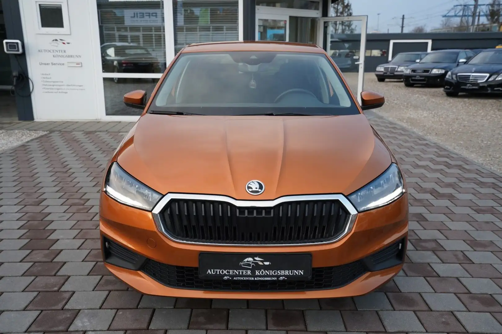 Skoda Fabia Ambition*2.Hand*Automatik*Navi*Sitzheizung Orange - 2