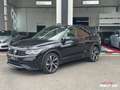 Volkswagen Tiguan R-LINE 2.0 TDI 200cv 4MOTION DSG7/ TOIT OUVRANT PANORAMIQUE Schwarz - thumbnail 1