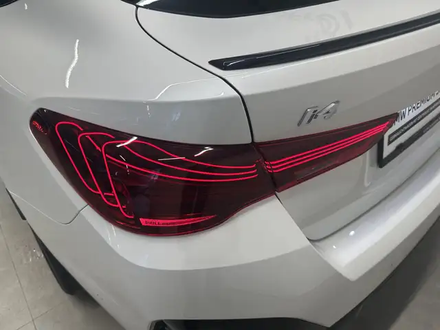 BMW i4 xDrive Gran Ansicht 6